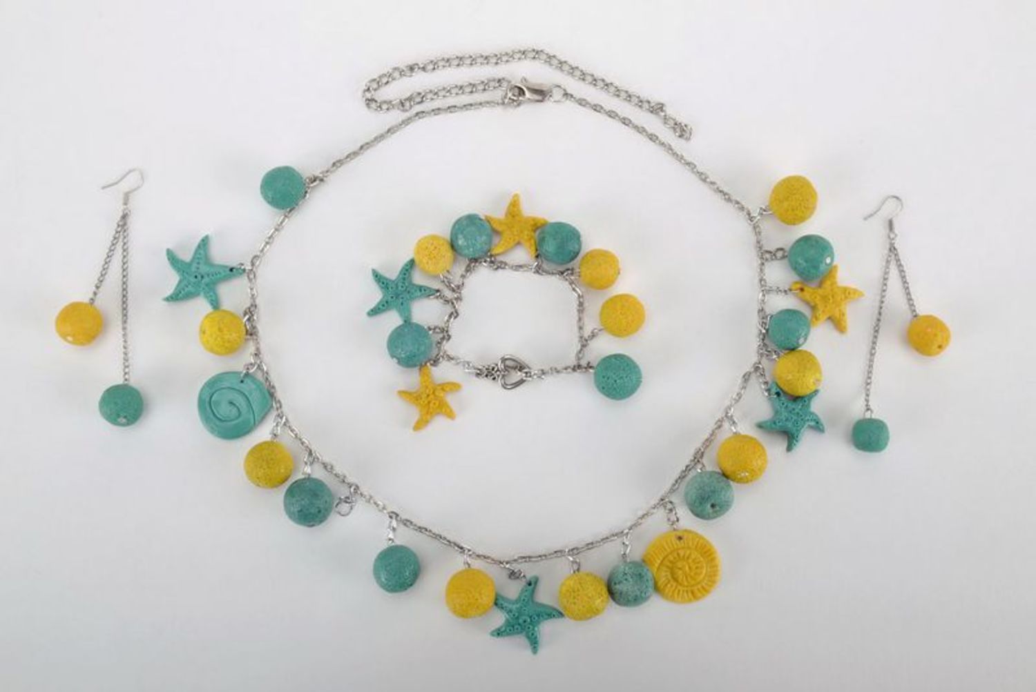 Conjunto de joyas:collar, pulsera y pendientes Felicidad de menta foto 3