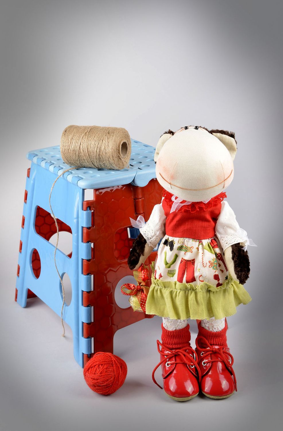 Kinder Spielzeug handgeschaffen weiches Kuscheltier witzig Puppe aus Stoff foto 5