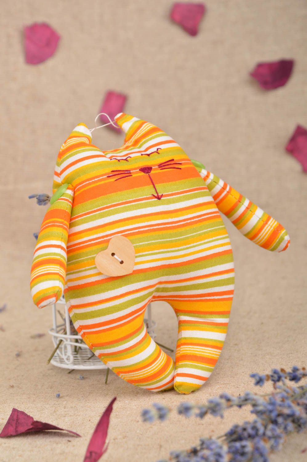 Тканевая игрушка котик полосатый разноцветный ручной работы детская красивая фото 1