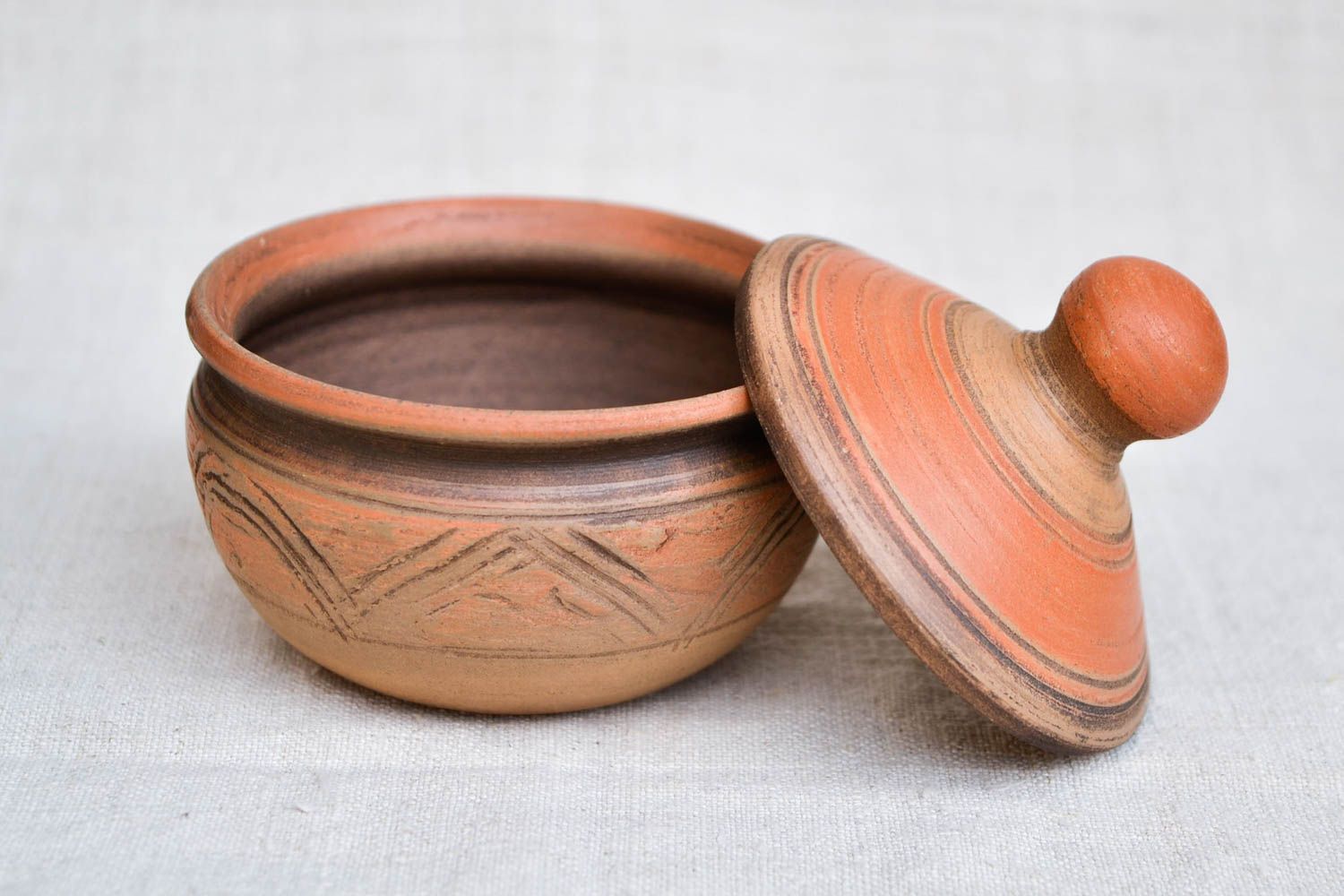 Salière originale faite main Pot à sel céramique marron Vaisselle artisanale photo 3