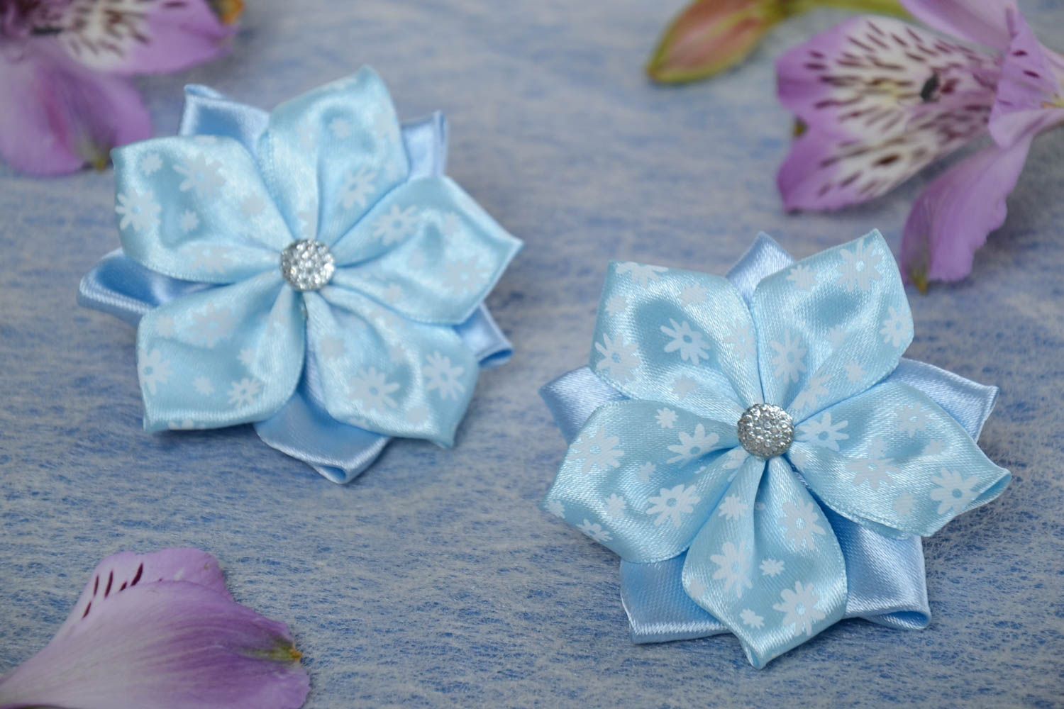 Set of 2 handmade children's blue textile flower hair ties kanzashi photo 1