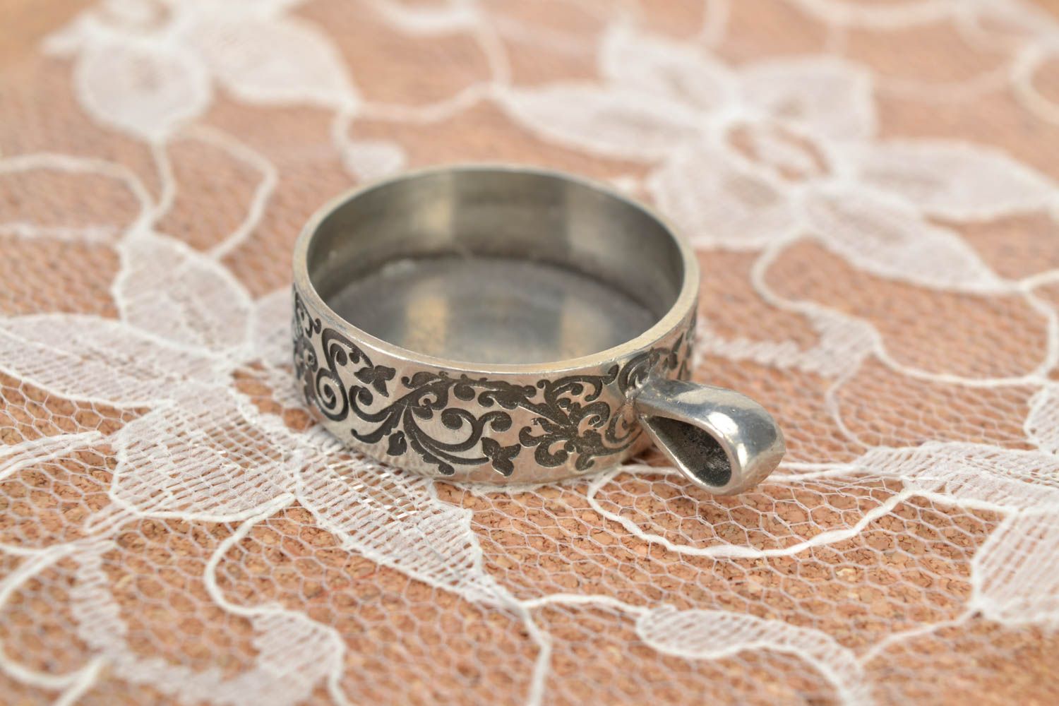 Beautiful blank for jewelry creation metal pendant handmade round accessory photo 4