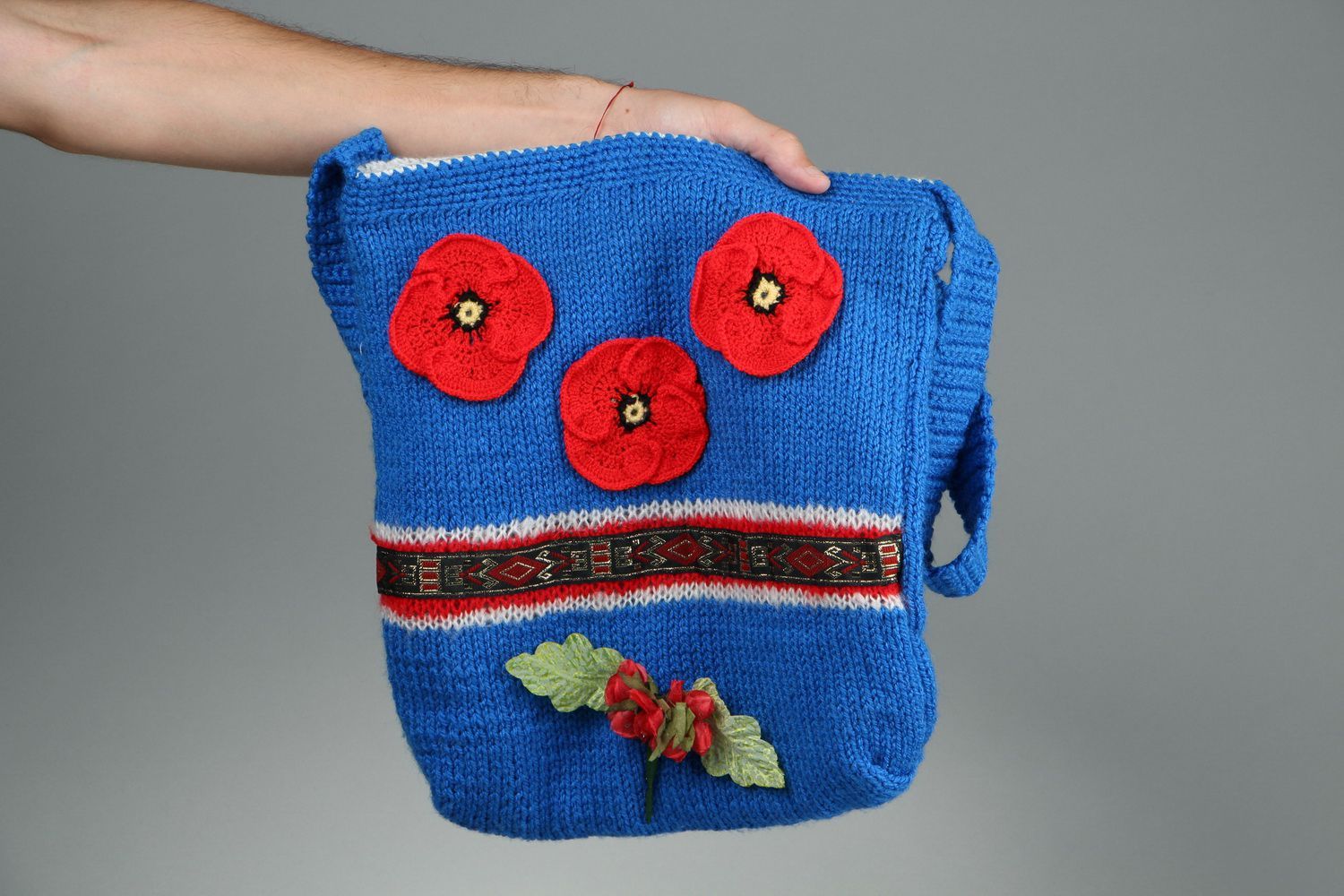 Knitted purse Poppies photo 5