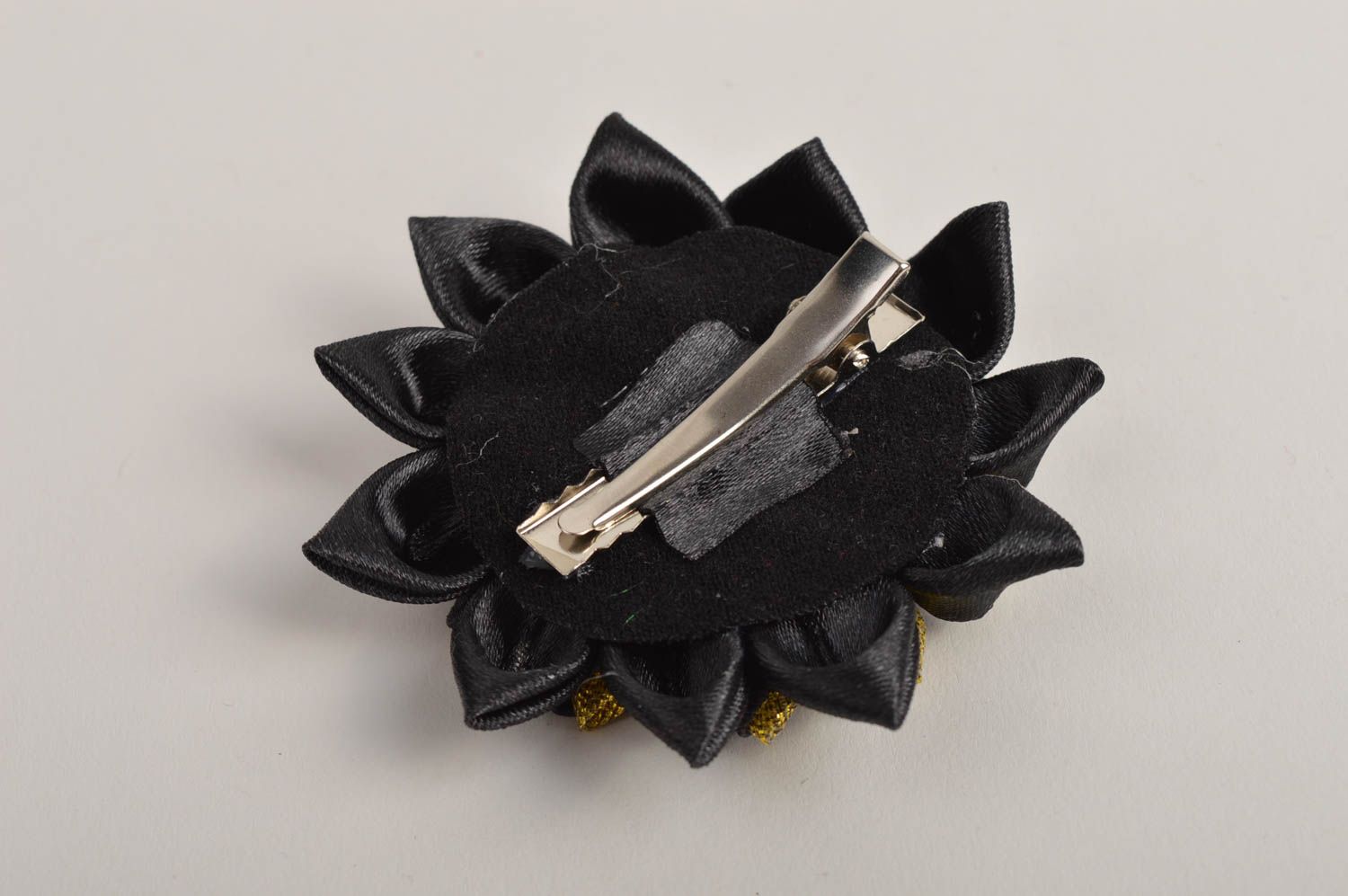 Gancho con flor negra artesanal complemento para peinados regalo original foto 4