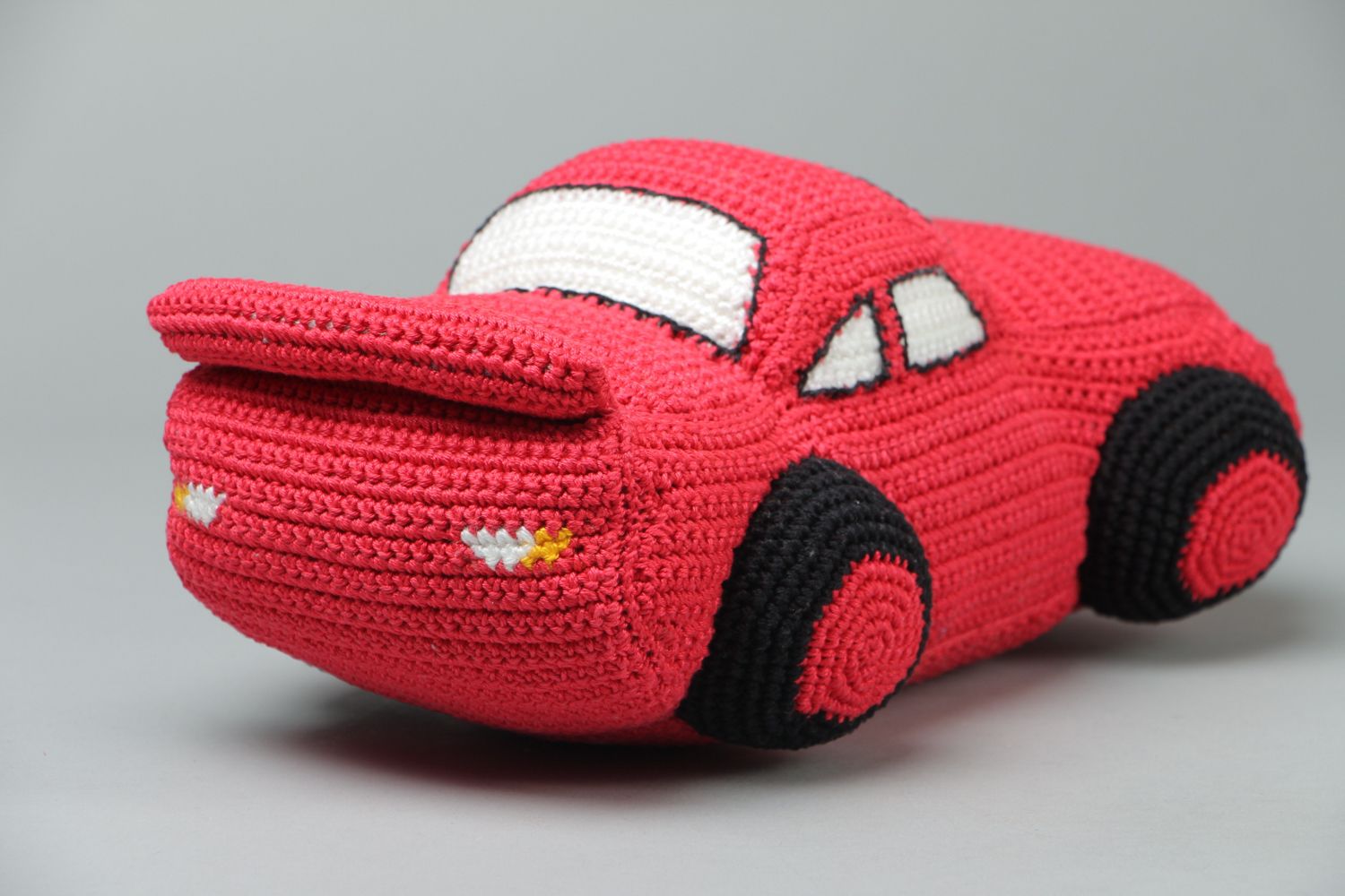 Crochet soft toy car photo 3