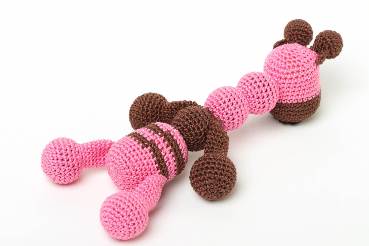 Sonajero de crochet artesanal accesorio de ganchillo regalo original para bebé foto 3