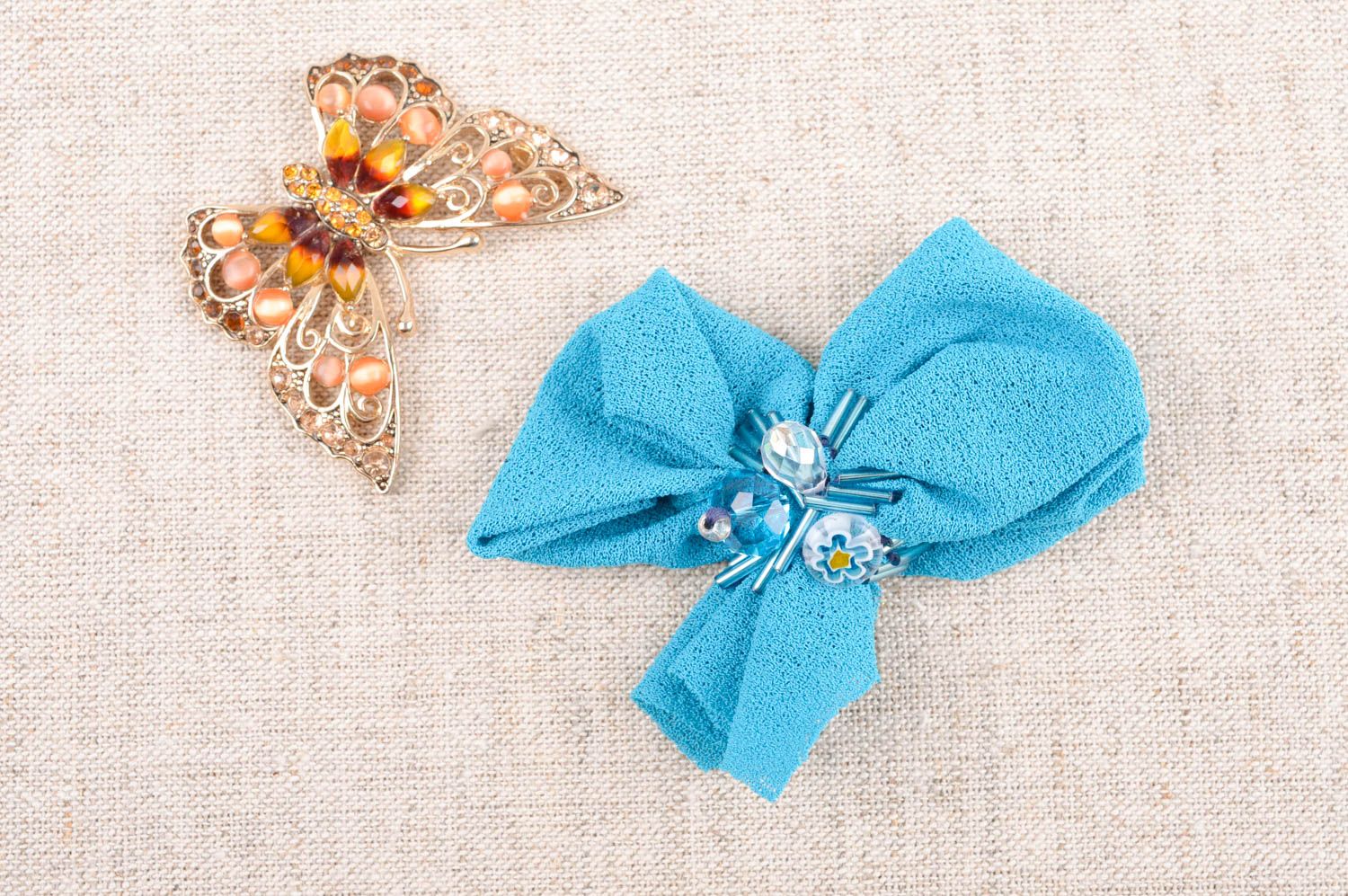 Broche artesanal de color azul accesorio de moda regalo original para mujer foto 1
