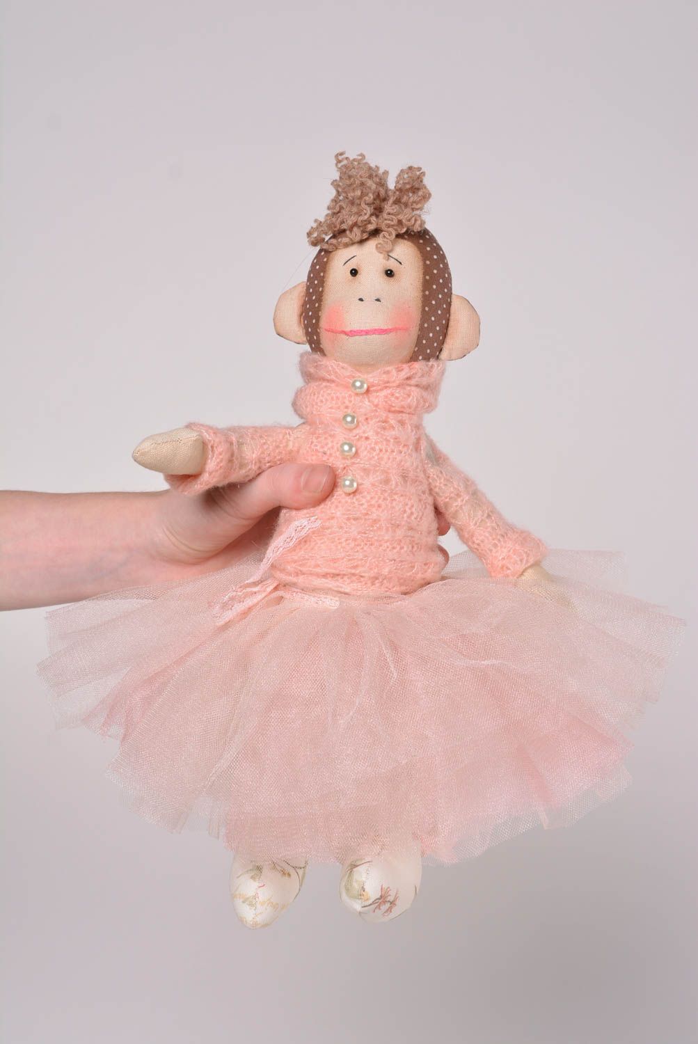 Poupée singe faite main Jouet pour enfant Cadeau original lin tricot tulle laine photo 1