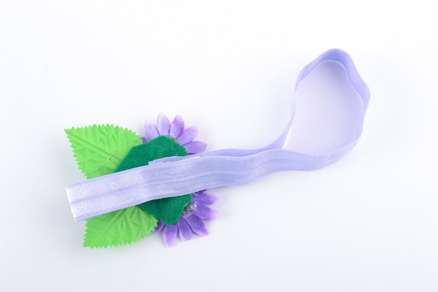 Handmade child's stretch headband with floral composition in lilac color palette photo 5