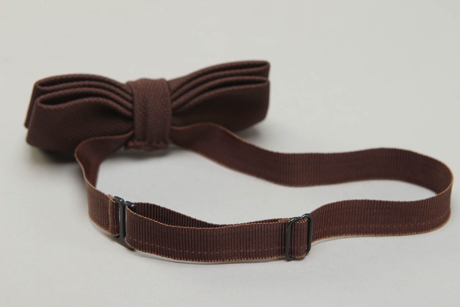 Brown cotton fabric bow tie photo 3
