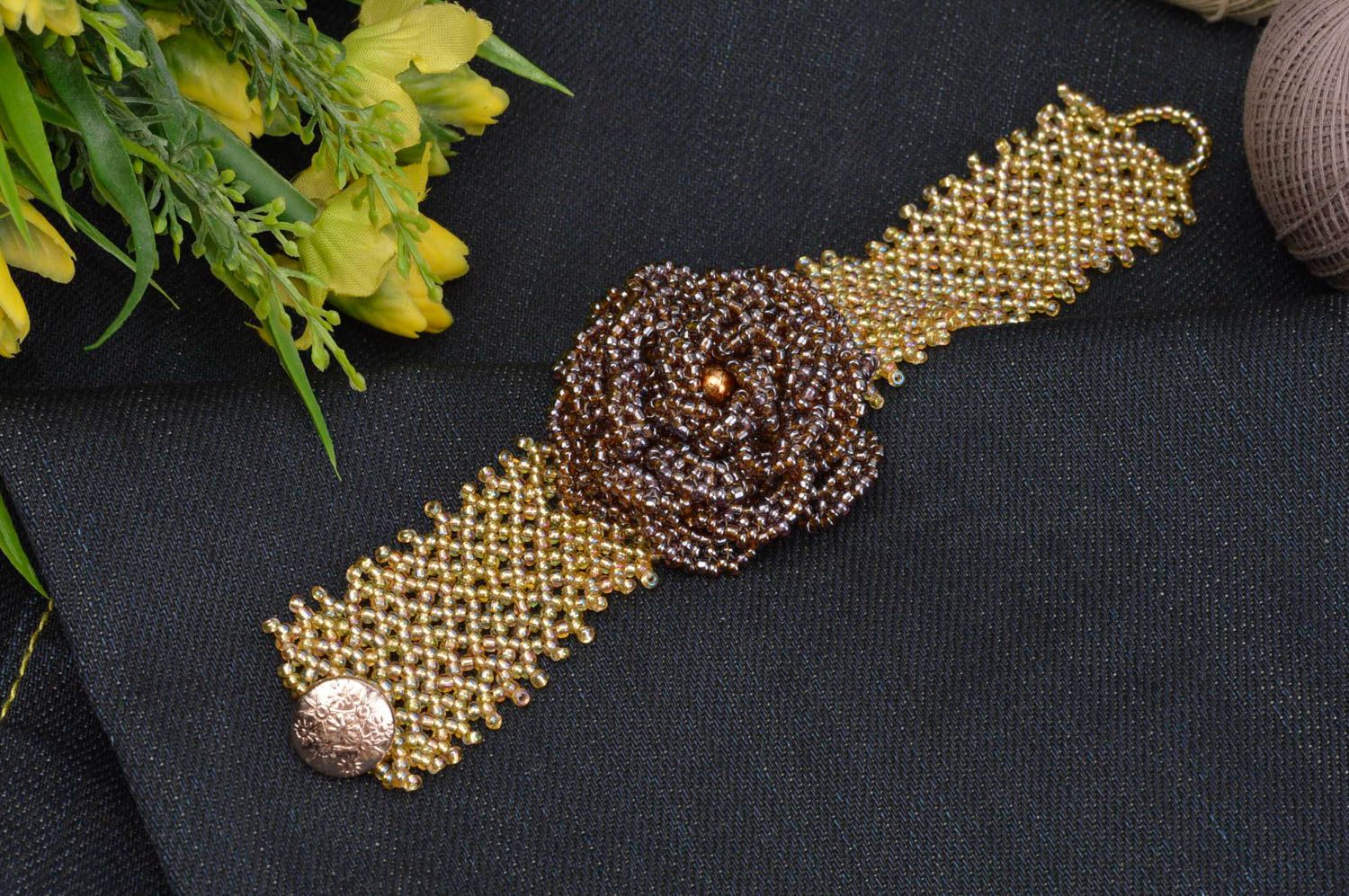 Pulsera de abalorios hecha a mano regalo original brazalete original con flor foto 1