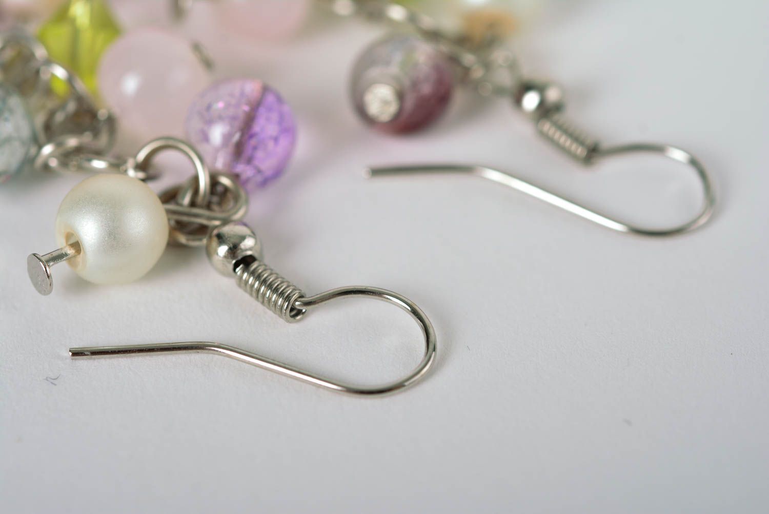 Boucles d'oreilles roses Bijou fait main Accessoire femme perles en verre photo 4