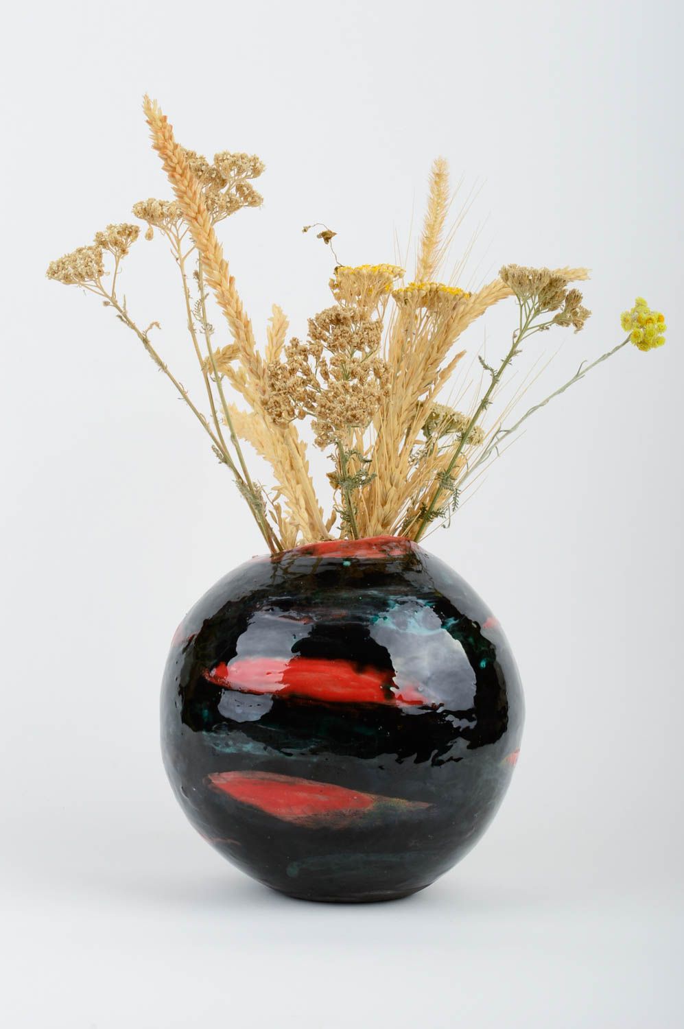 7 inches ball shape black and red ceramic vase for home décor 1,8 lb photo 1