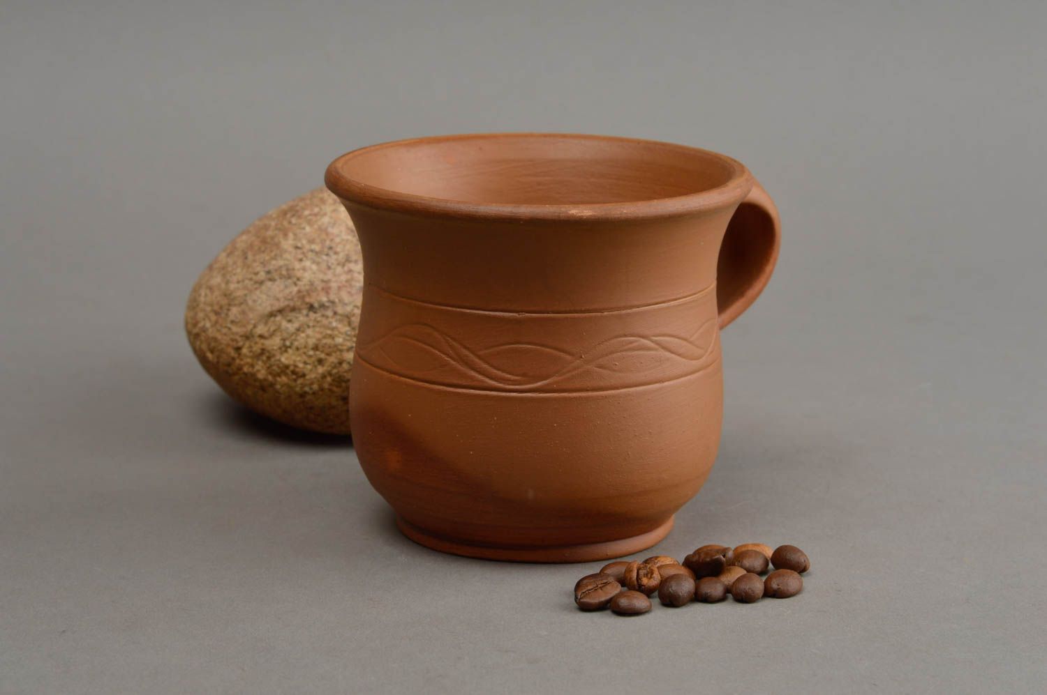 Tasse à thé céramique marron faite main originale de design style ethnique photo 1