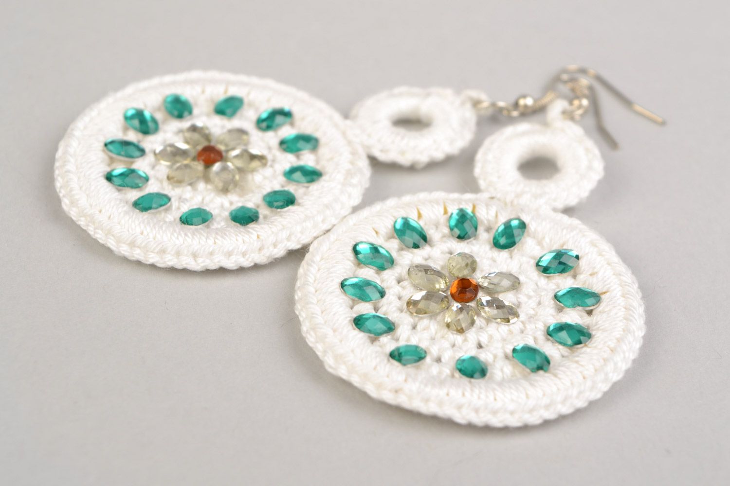 Handmade designer earrings woven of white cotton threads with rhinestones photo 5