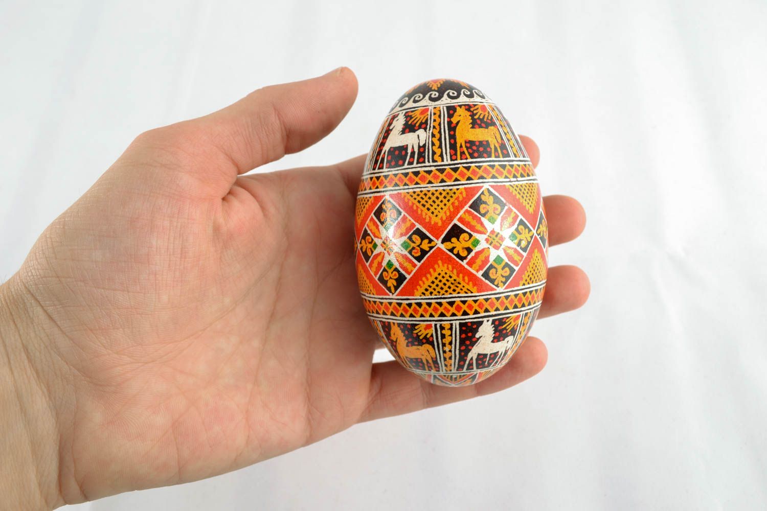 Huevo de Pascua hecho a mano foto 4