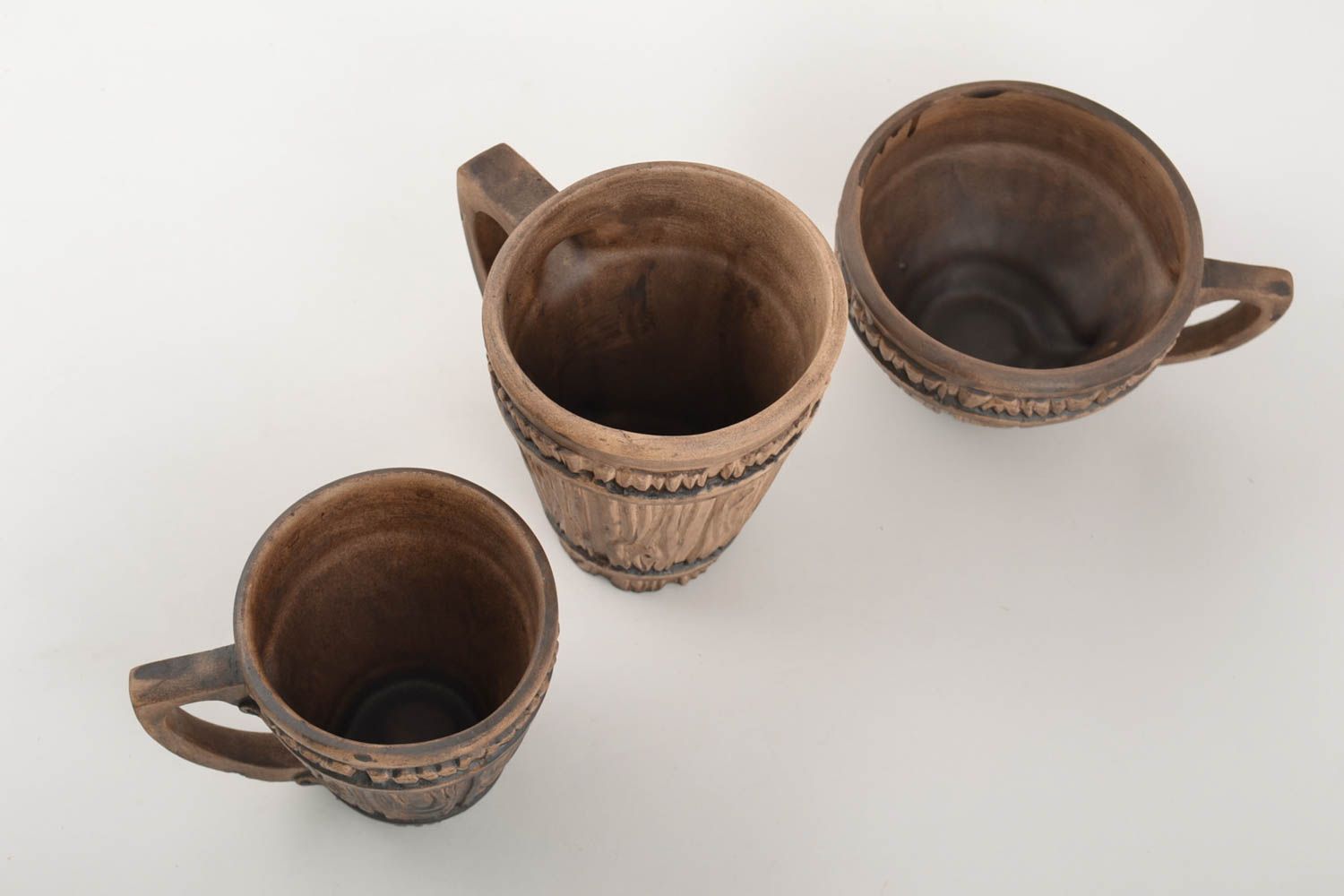 Set of 2 handmade ceramic mugs 2 of them are designed for 250 ml 1 for 330 ml photo 2