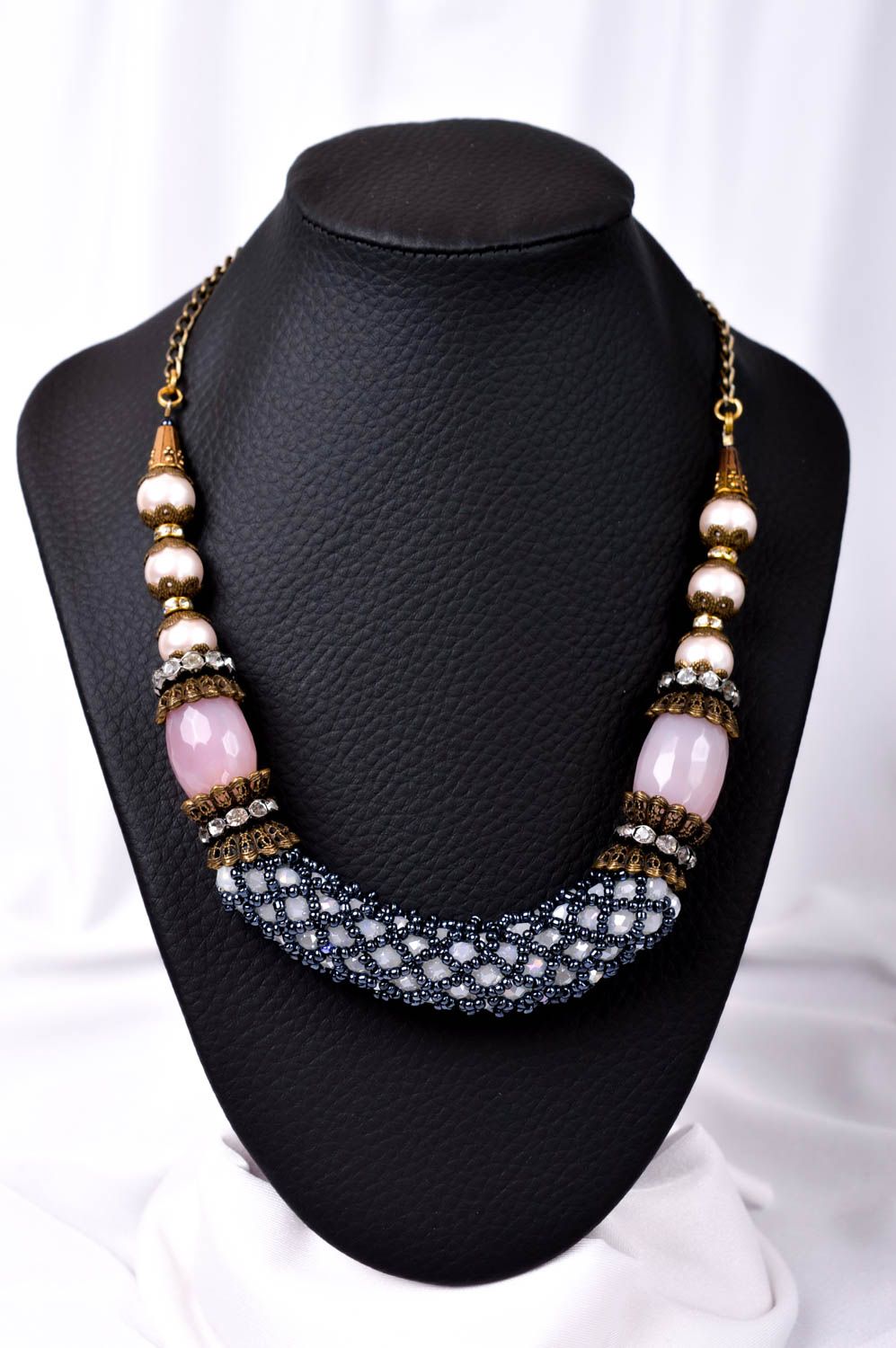 Collana di pietre naturali fatta a mano con perline e perle bigiotteria da donna foto 1