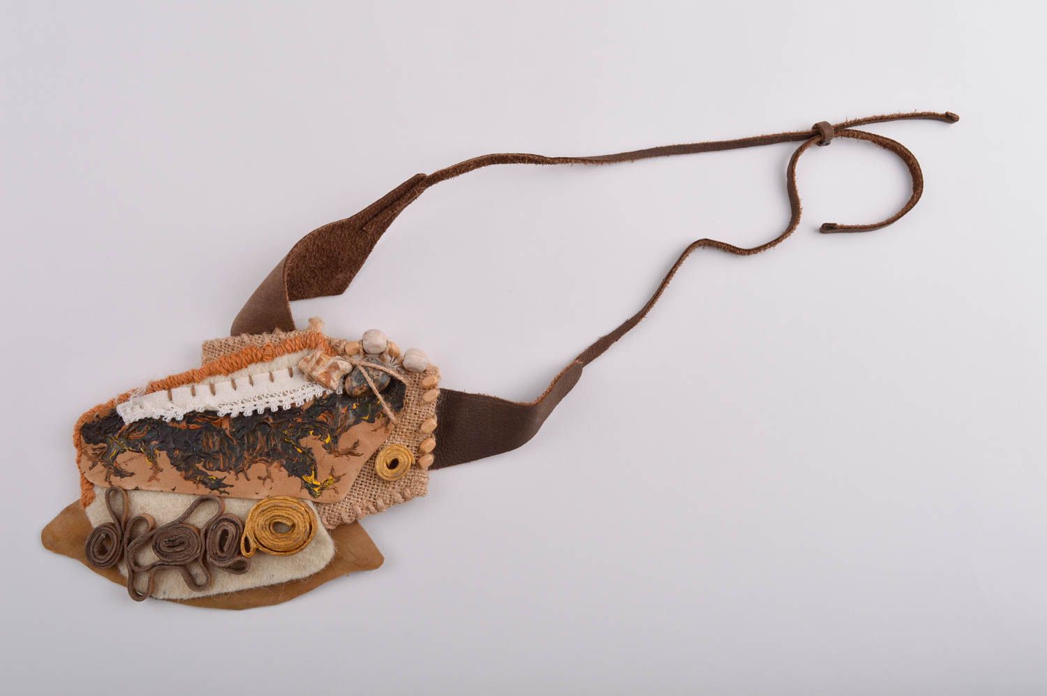 Handgemachte Halskette aus Leder Schmuck Collier Mode Accessoires für Damen foto 5