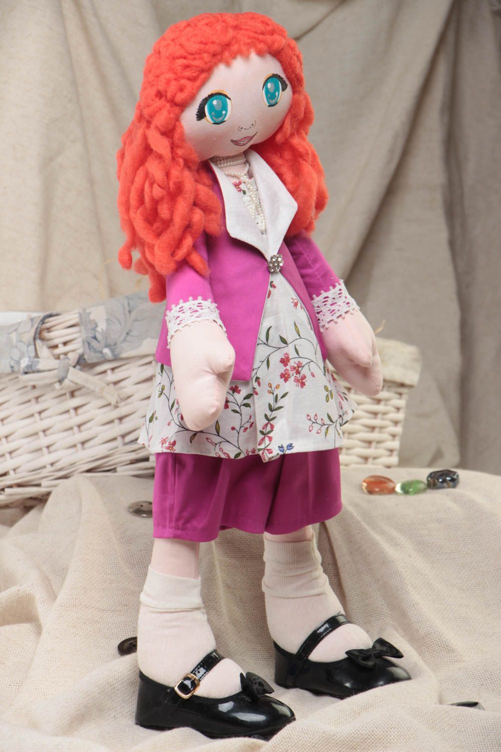 Авторская тканевая кукла ручной работы оригинальная рыжая для декора дома фото 1
