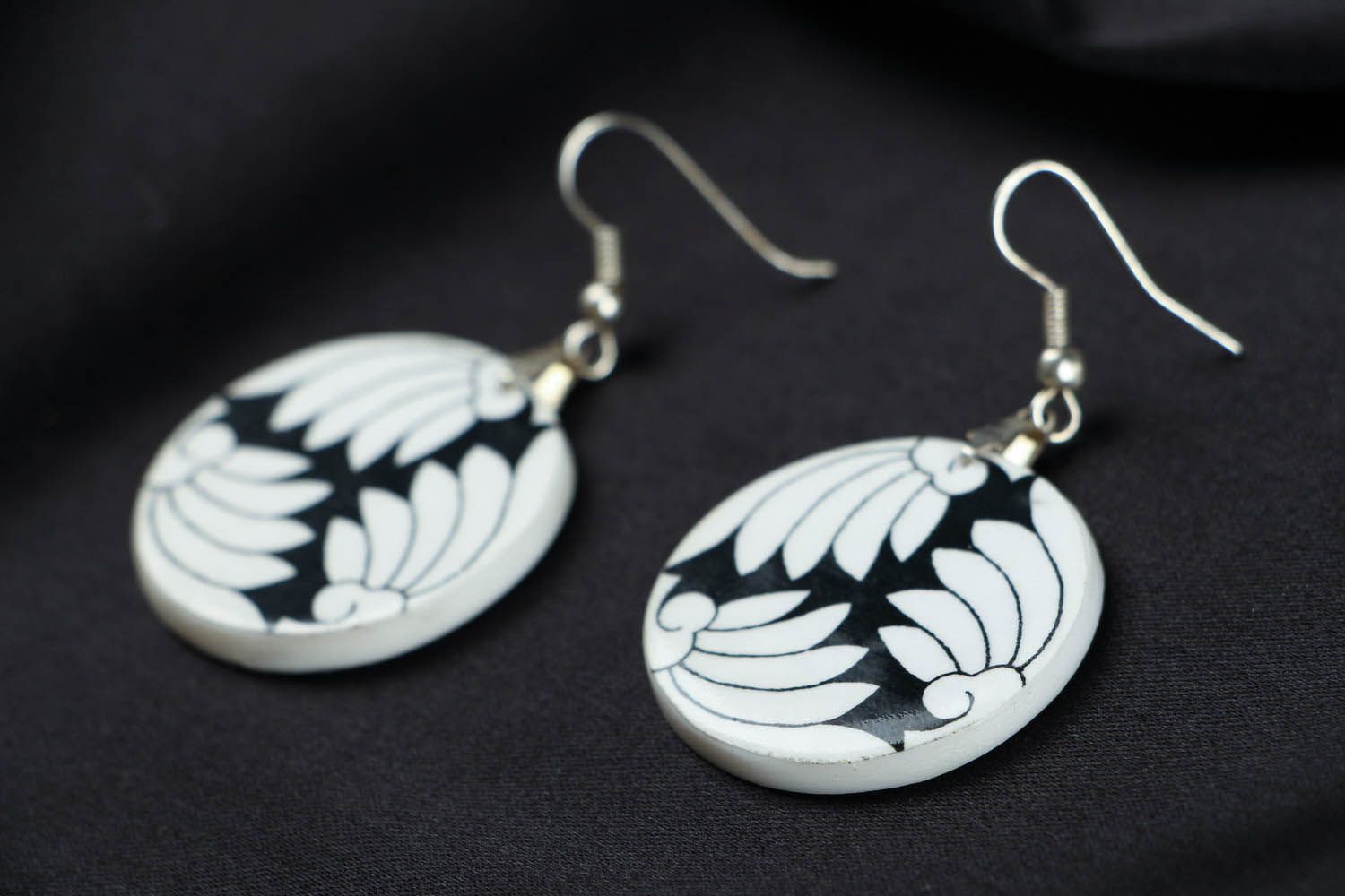Black and white earrings made of polymer clay photo 1