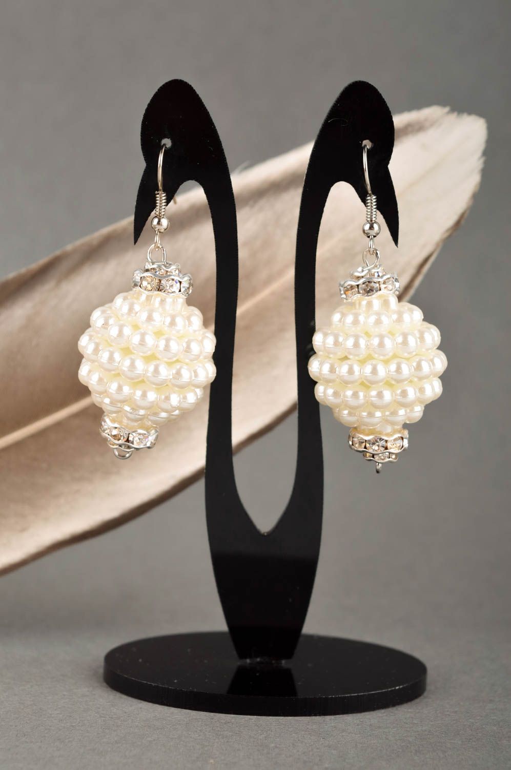 Pendientes artesanales de perlas artificiales regalo original bisutería fina foto 1