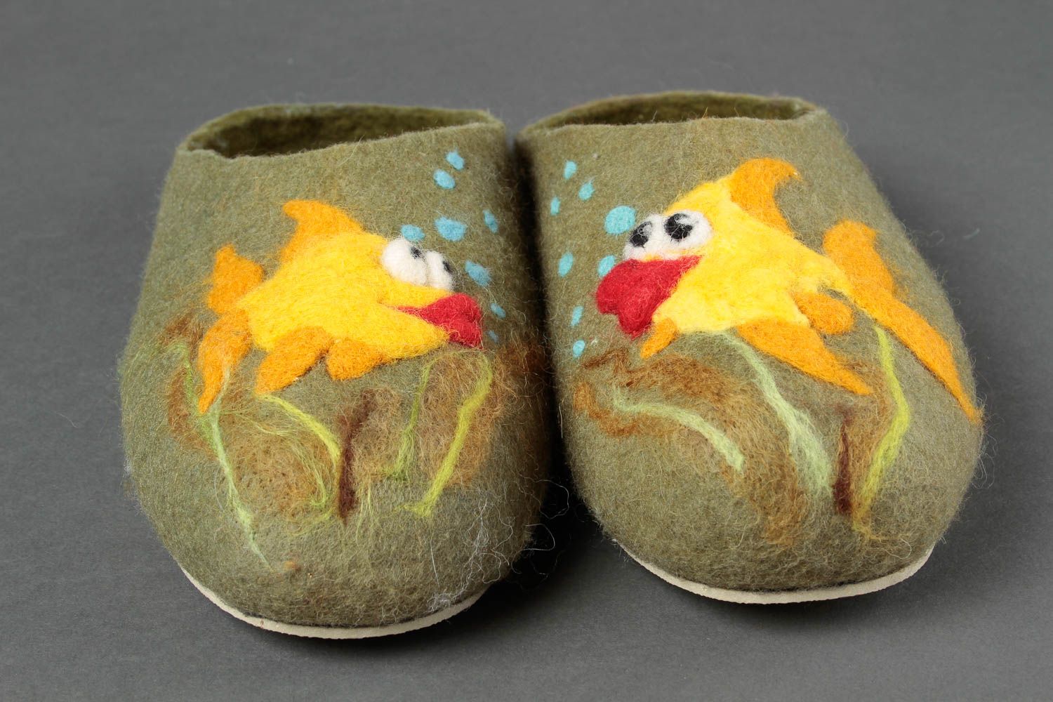 Handmade felted slippers home woolen slippers with fish warm stylish present photo 3