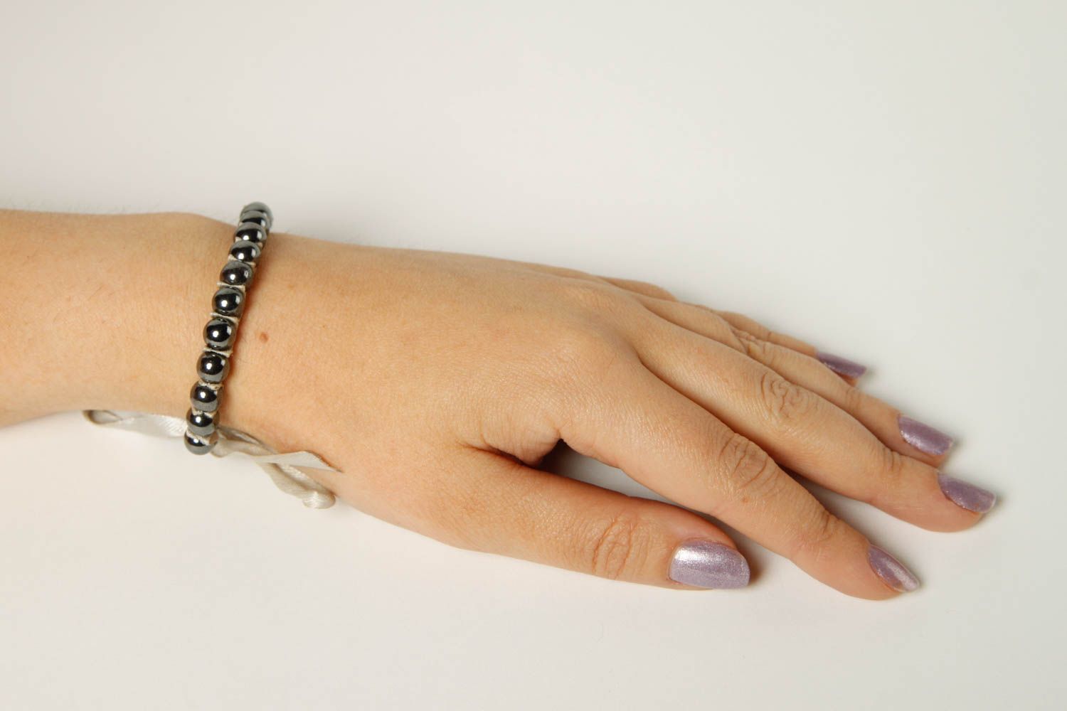 Handmade delicate bracelet beaded bracelet for women stylish accessories photo 3