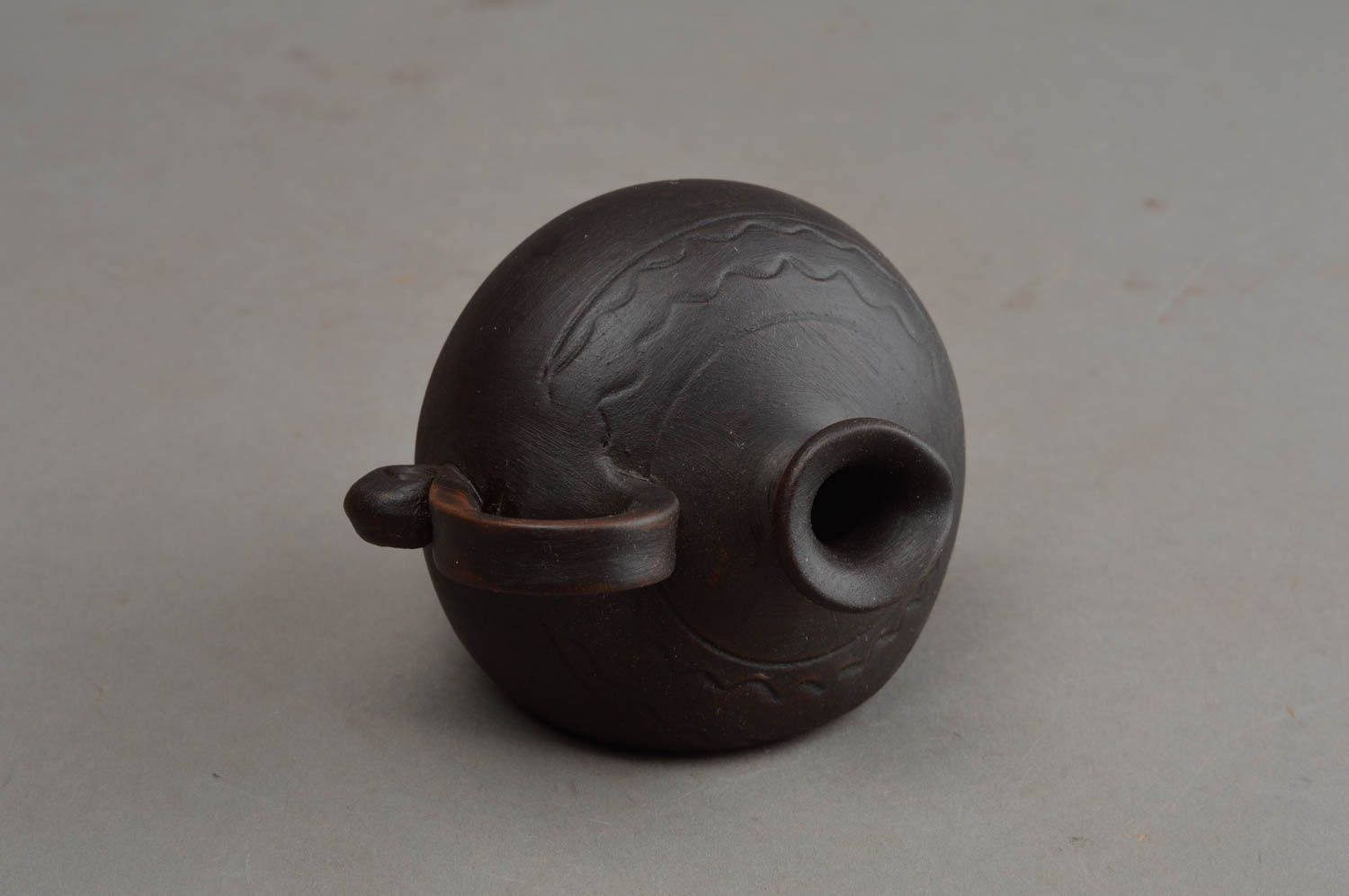 Ceramic clay decorative desk pitcher in brown color 0,35 lb photo 3