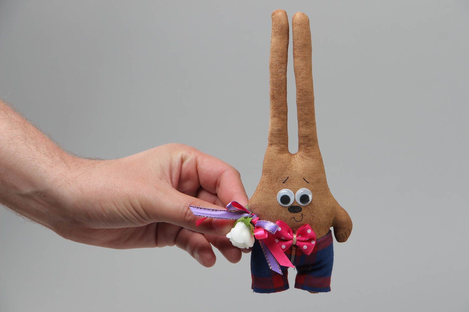 Stoff Kühlschrankmagnet Hase bunt klein handgemacht kuscheliges Spielzeug  foto 5