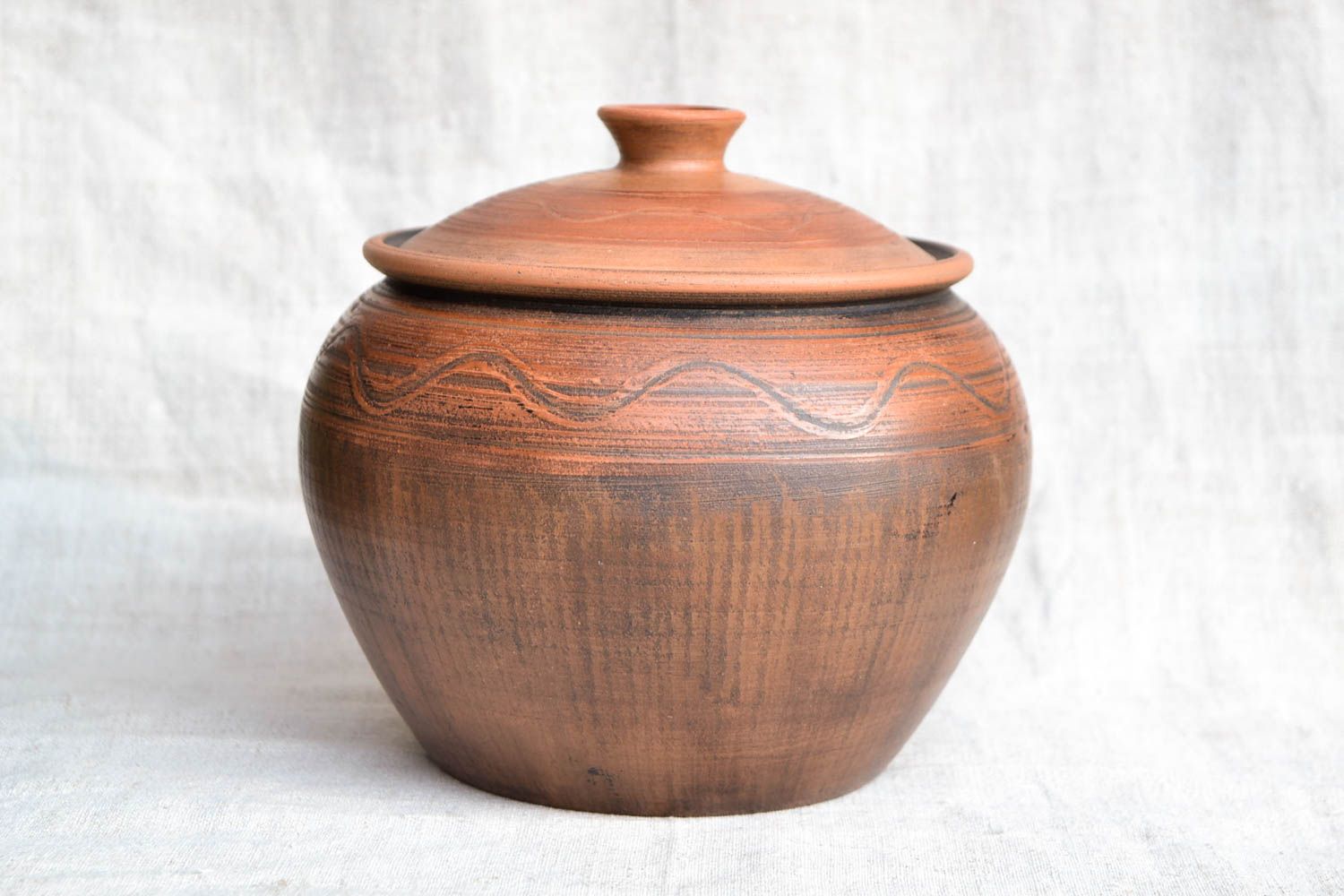 Large ceramic handmade Japanese cooking pot with lid 2,2 lb photo 5