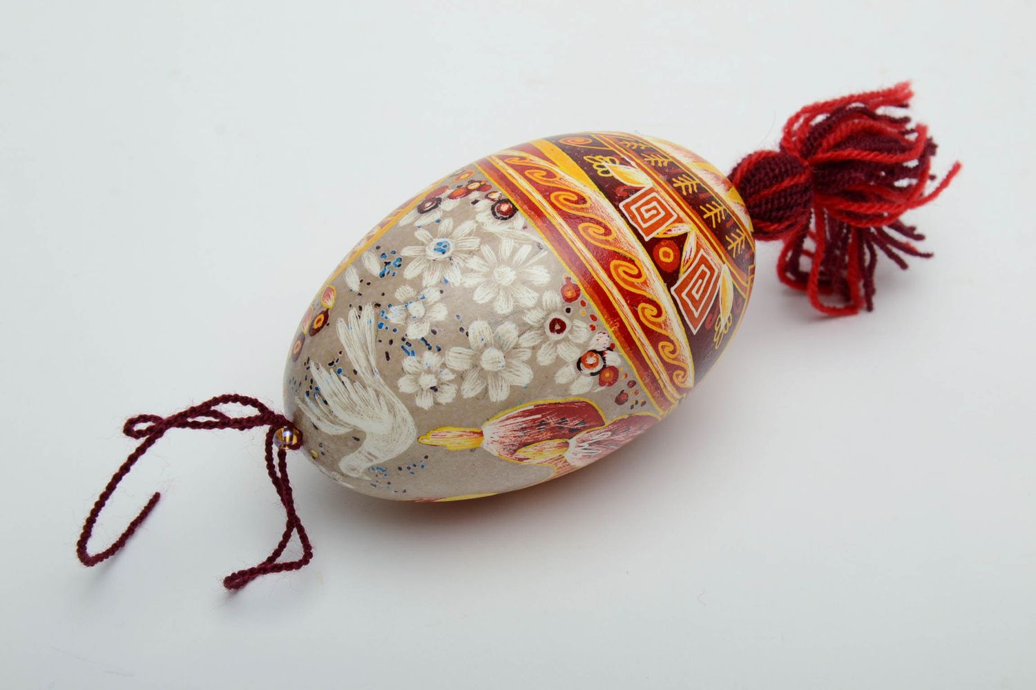 Пасхальное яйцогусиное с росписью подвеска ручной работы фото 4