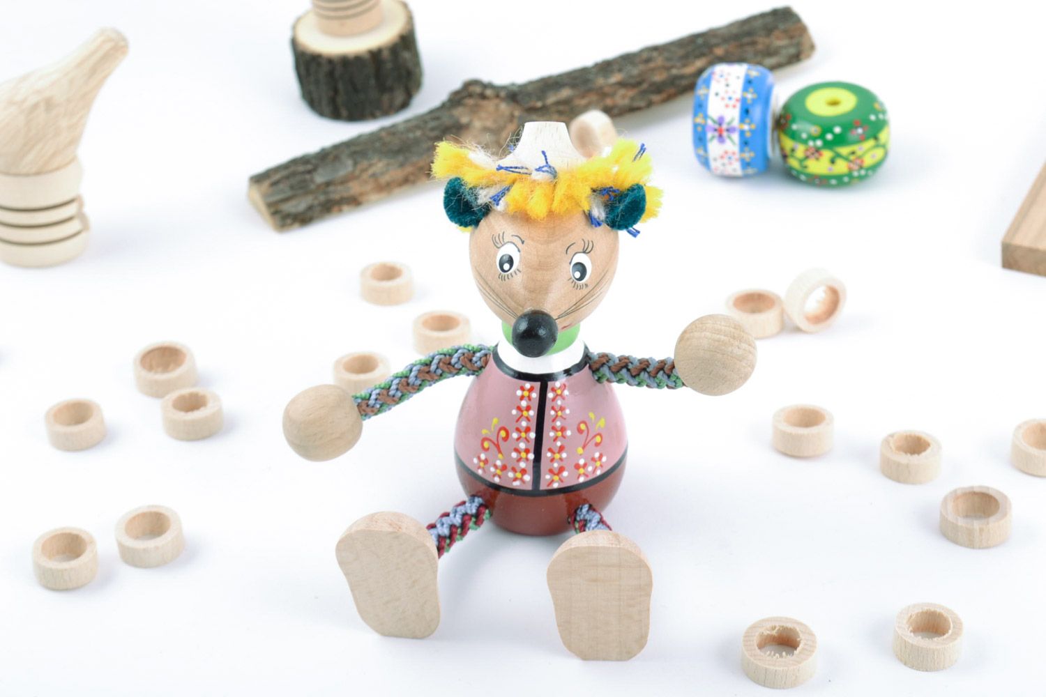 Öko handmade Spielzeug Maus mit Bemalung künstlerisch einzigartig schön interessant foto 1