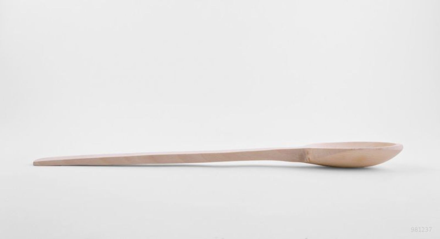 Long wooden spoon photo 3