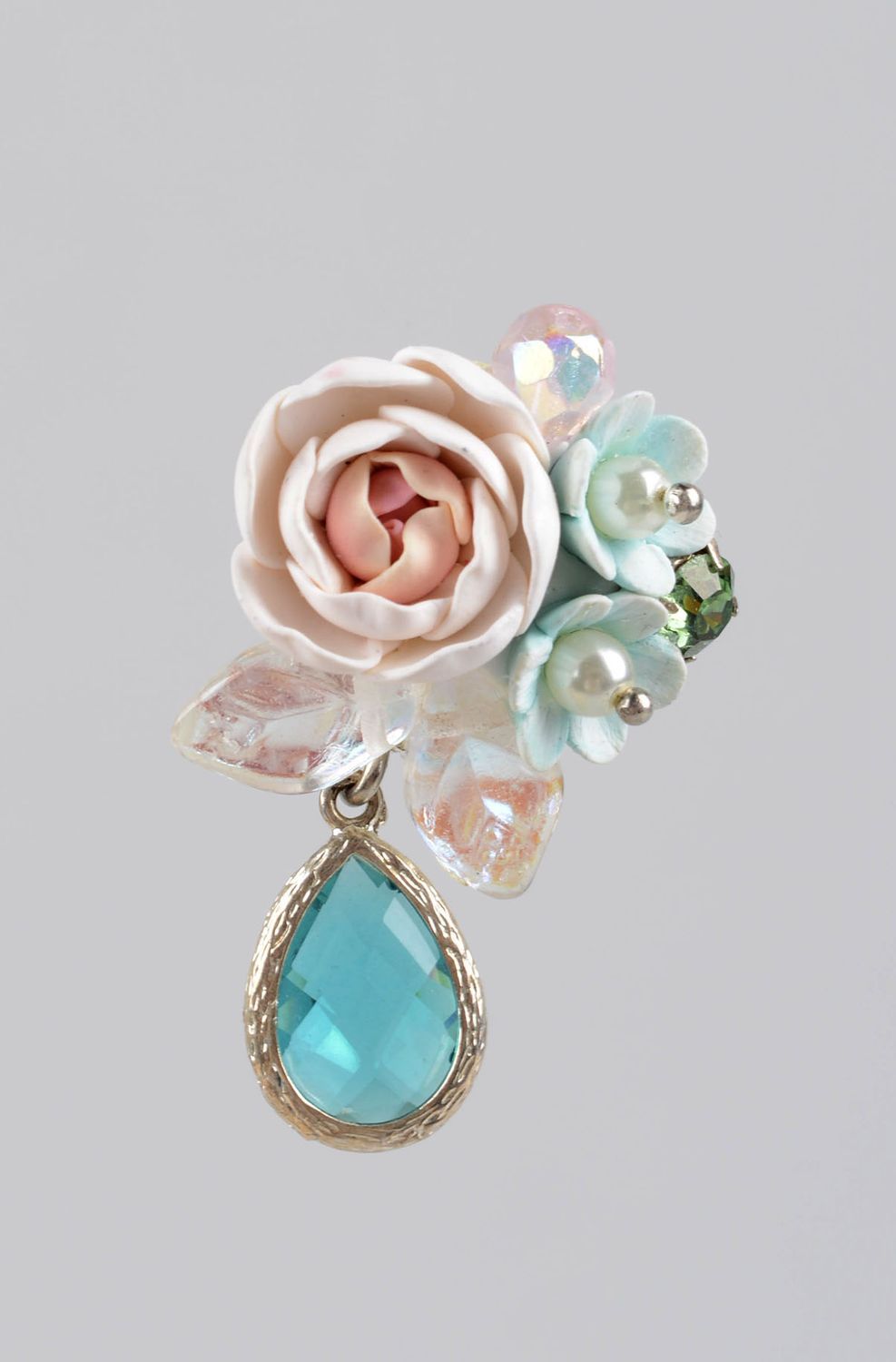 Handmade designer earrings stylish stud earrings unusual flower jewelry photo 2