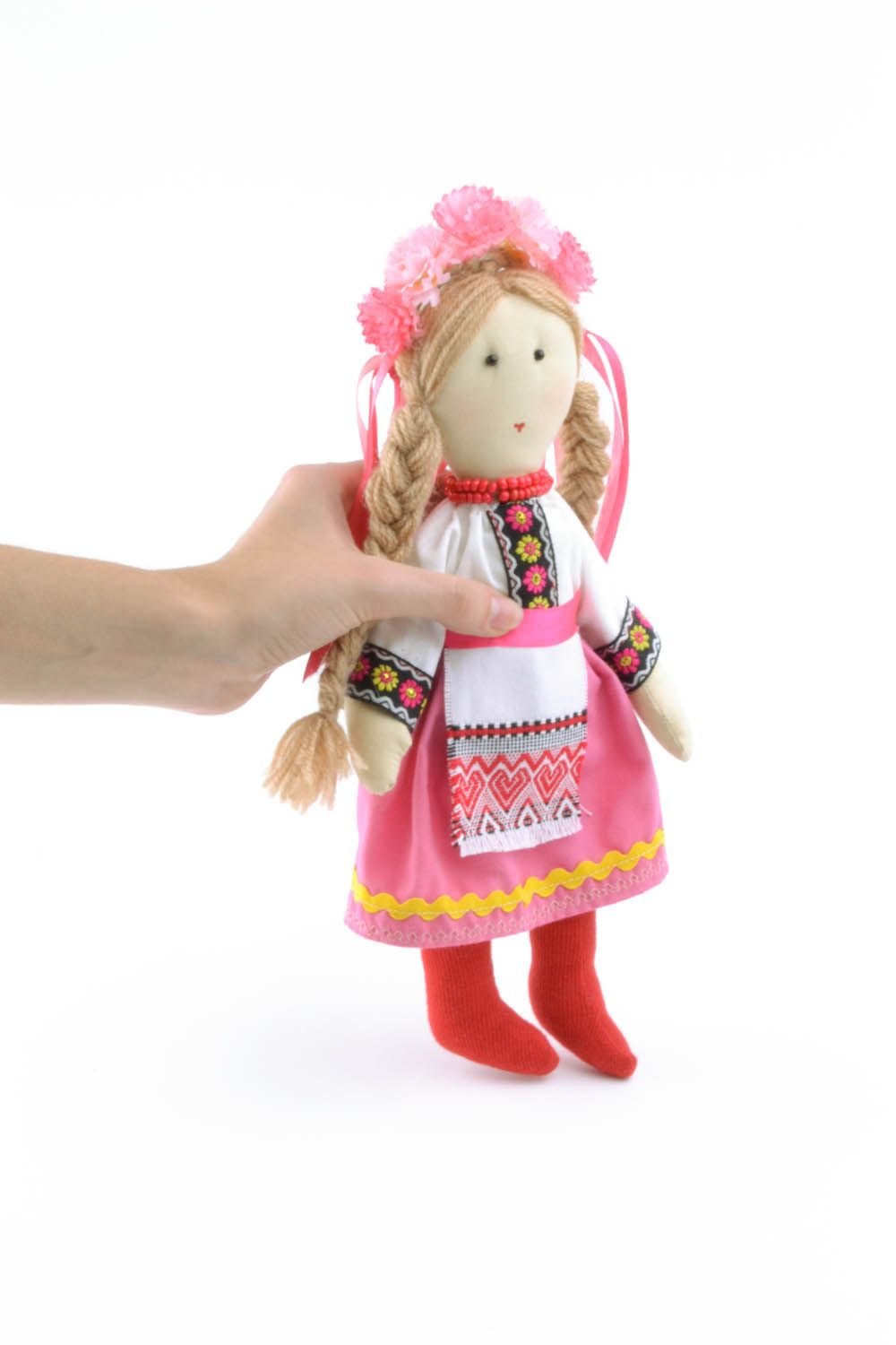 Boneca macia feita à mão num vestido étnico de algodão  foto 5