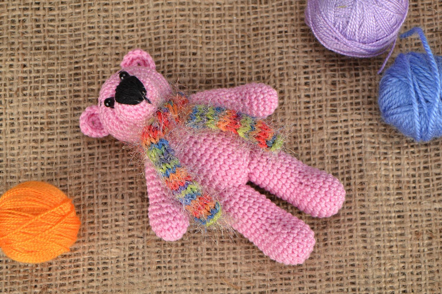 Crochet bear with a scarf photo 1