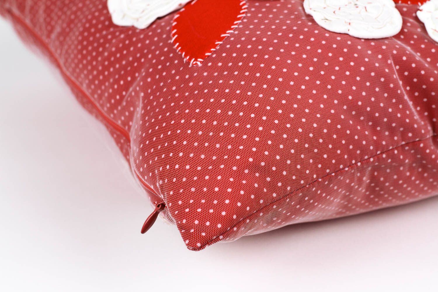 Декоративная подушка хенд мейд подушка на диван красная диванная подушка фото 5