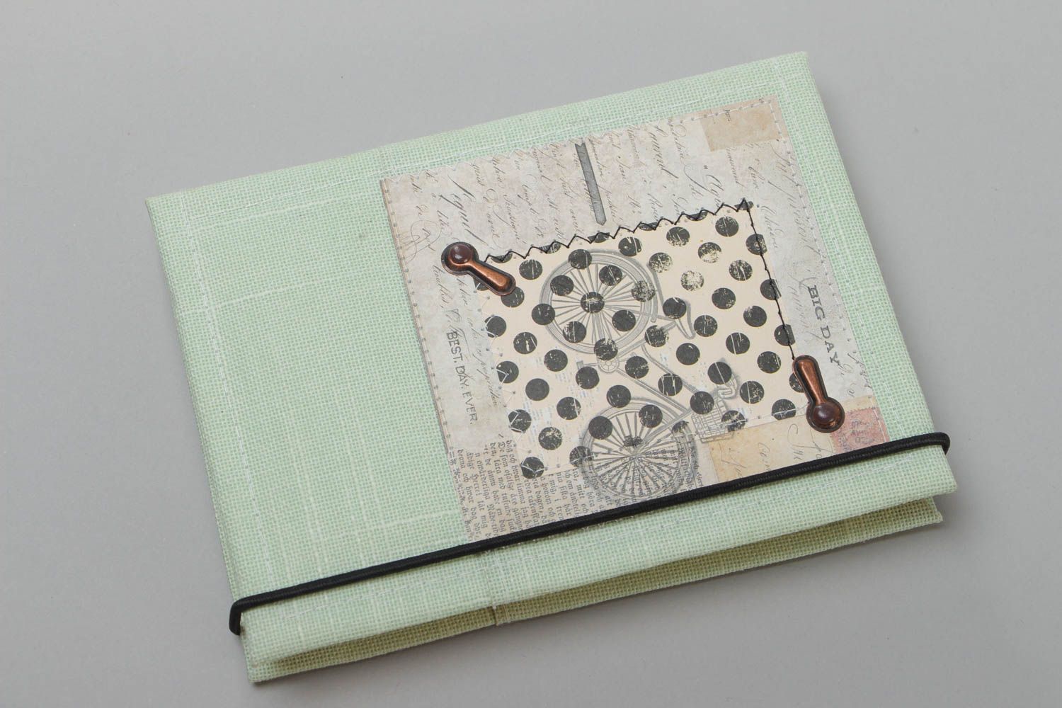 Handgemachtes Notizbuch mit Gummiband und Stoffumschlag klein mit Fahrrad Abbildung foto 2