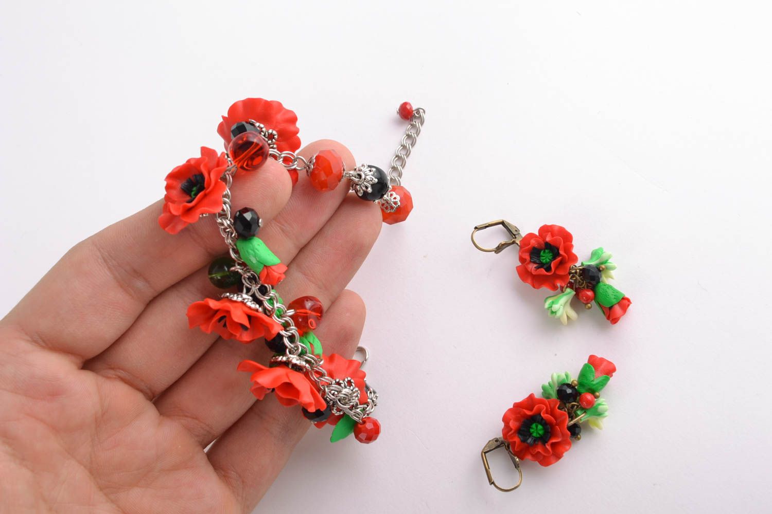 Set of charm jewelry of red hot poppy earrings and chain bracelet photo 2