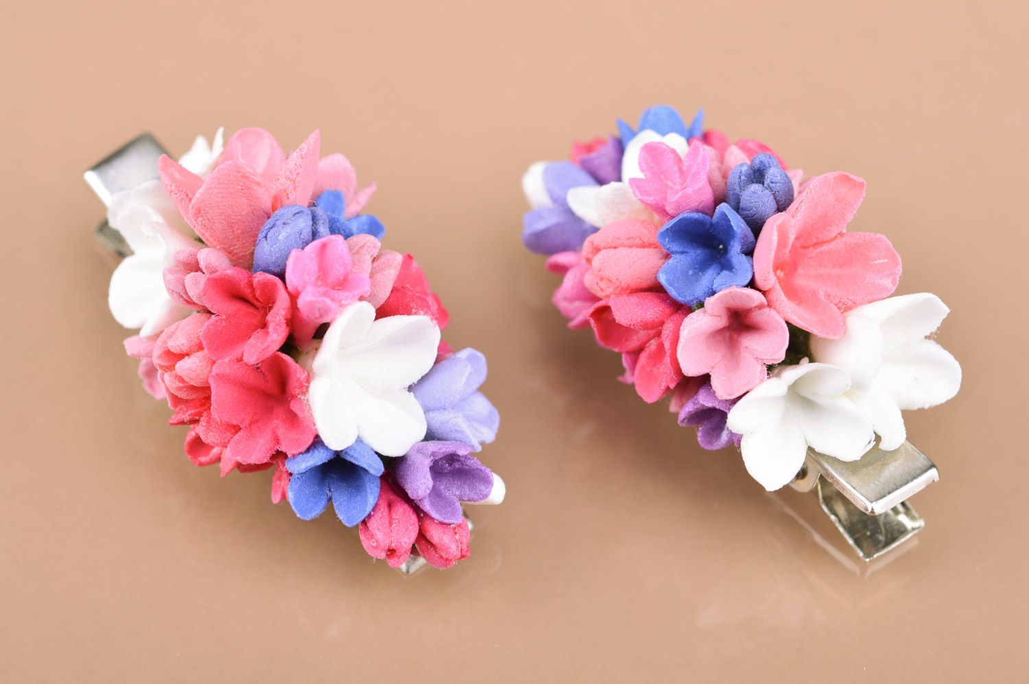 Hand molded volume polymer clay flower hair pins set 2 items photo 2