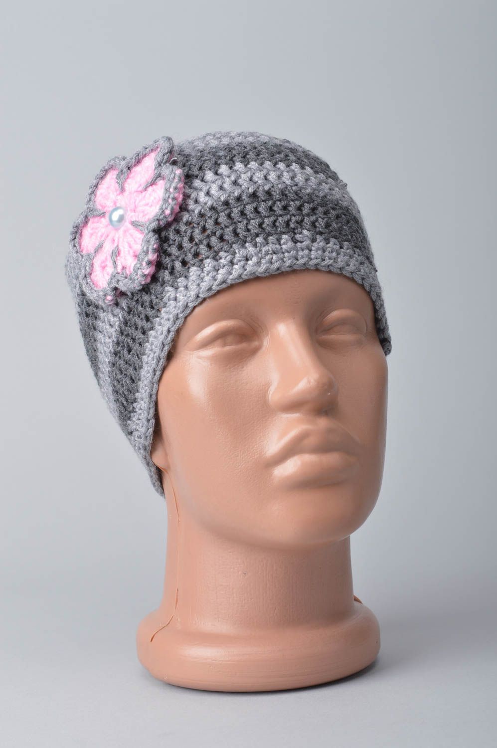 Handmade warm hat crochet baby hat girls accessories hats for kids kids gifts photo 1