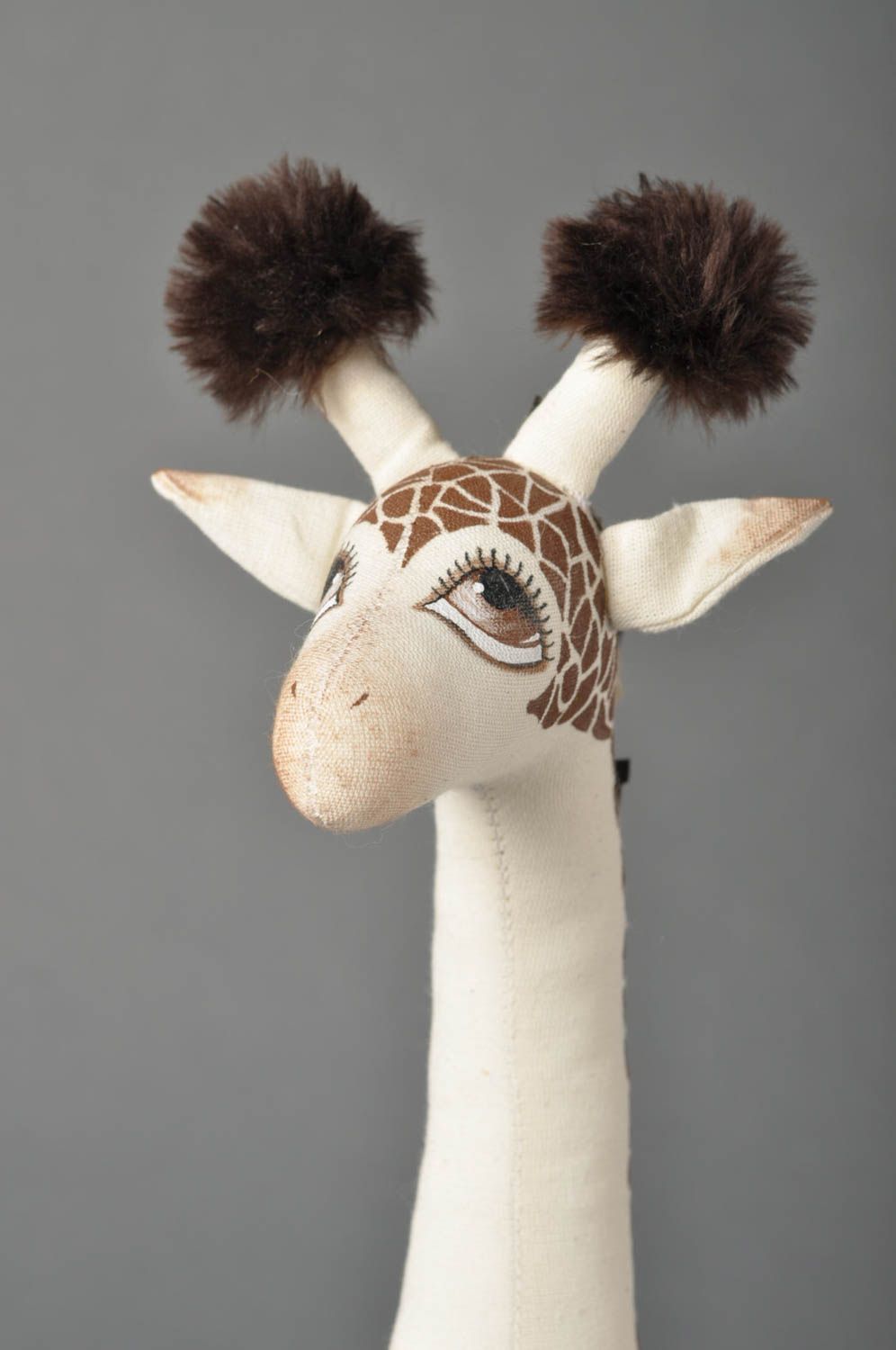 Jouet fait main Peluche en tissu de coton Girafe avec peinture Cadeau original photo 2