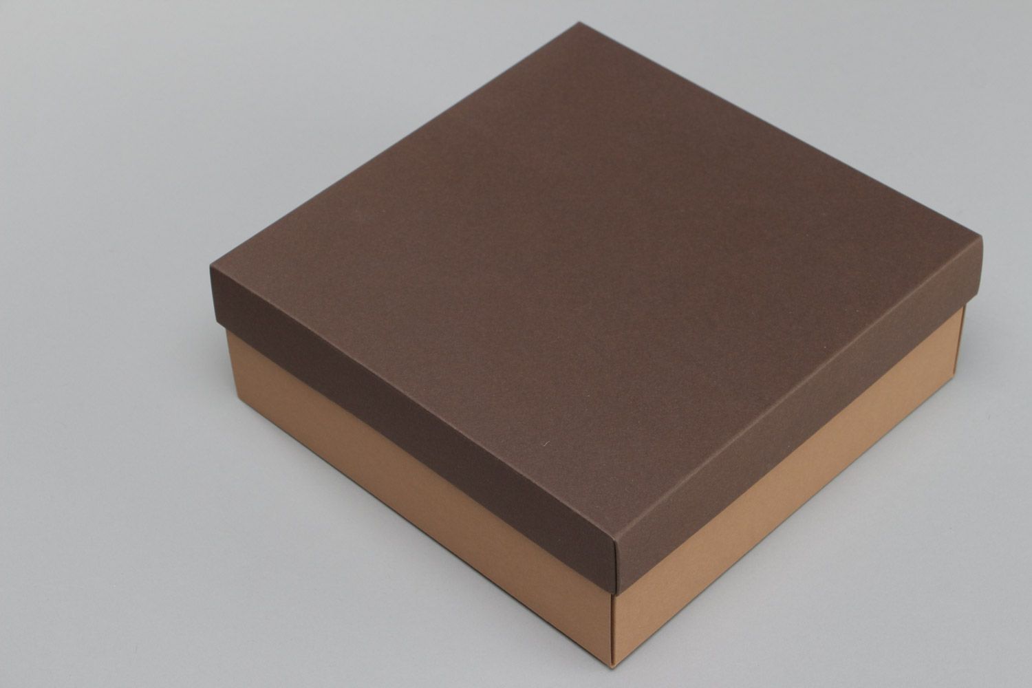 Handmade decorative flat square brown carton gift box with dark lid photo 3