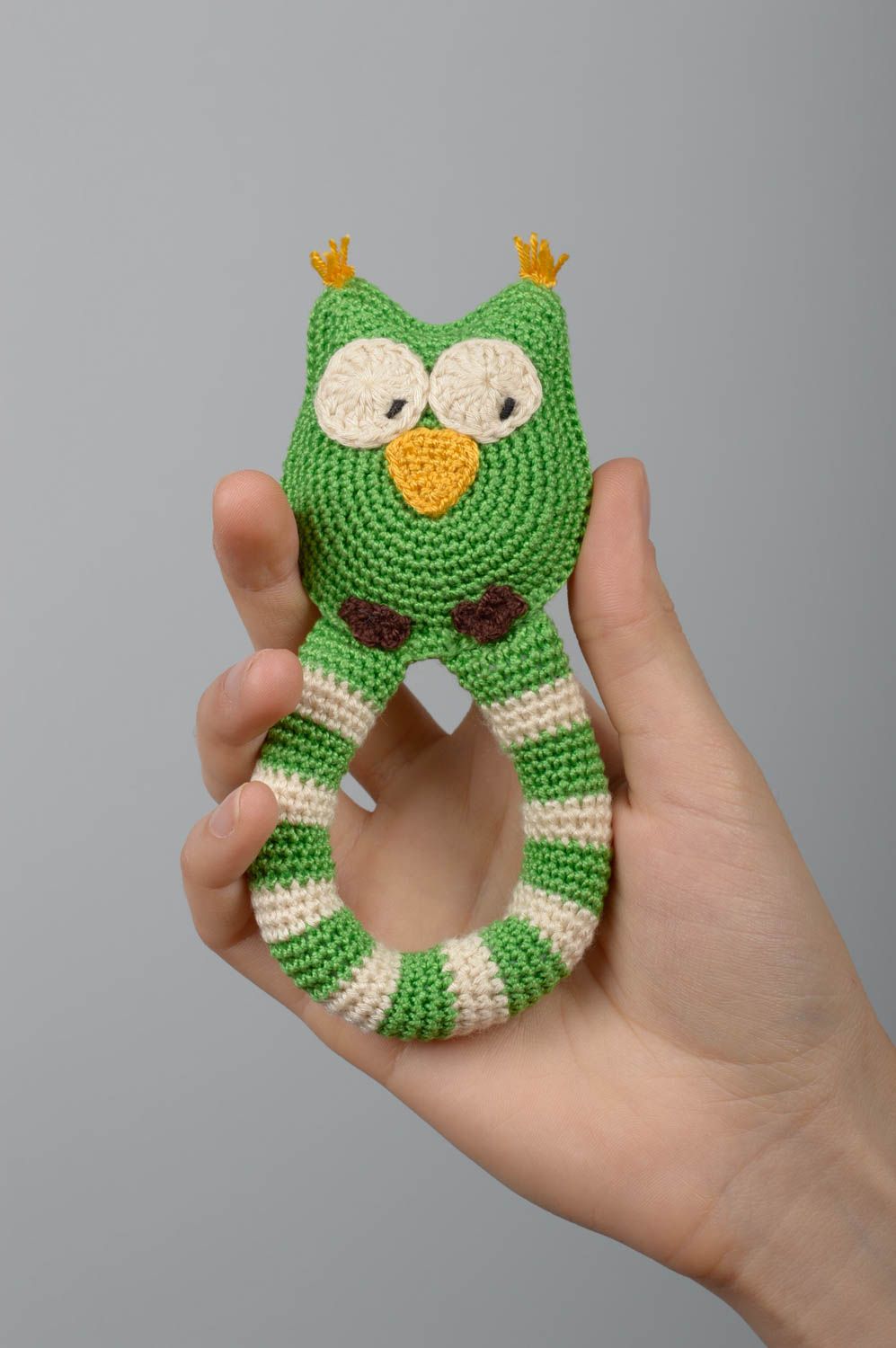 Doudou hibou fait main Jouet pour bébé tricoté au crochet Cadeau enfant photo 1