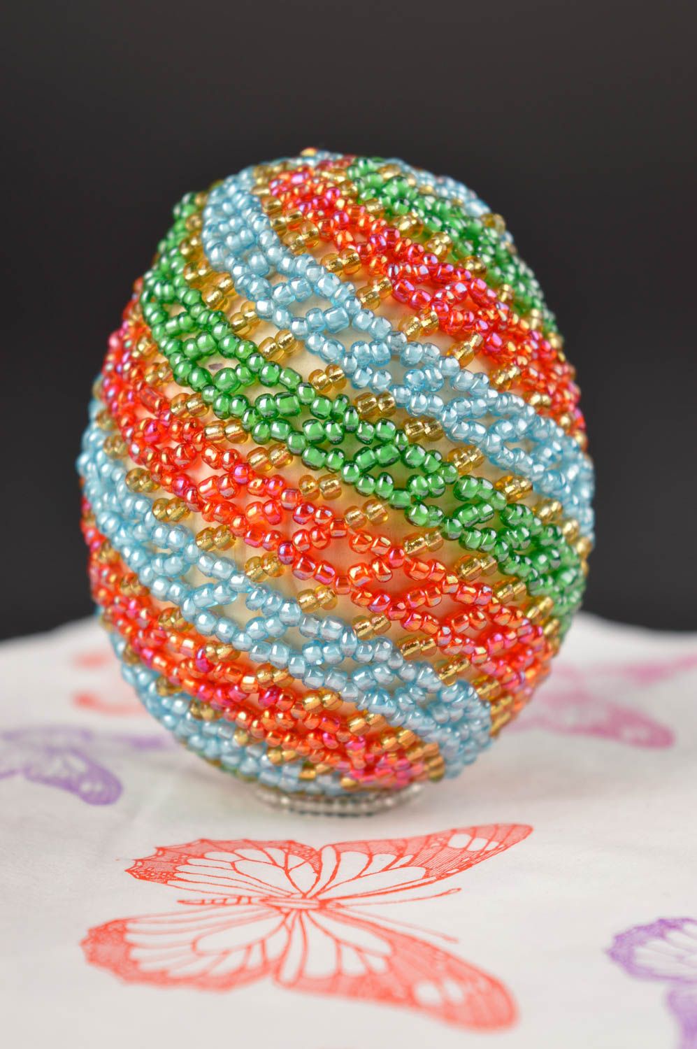 Пасхальное яйцо хэнд мэйд яйцо из бисера яркое цветное пасхальный декор фото 1