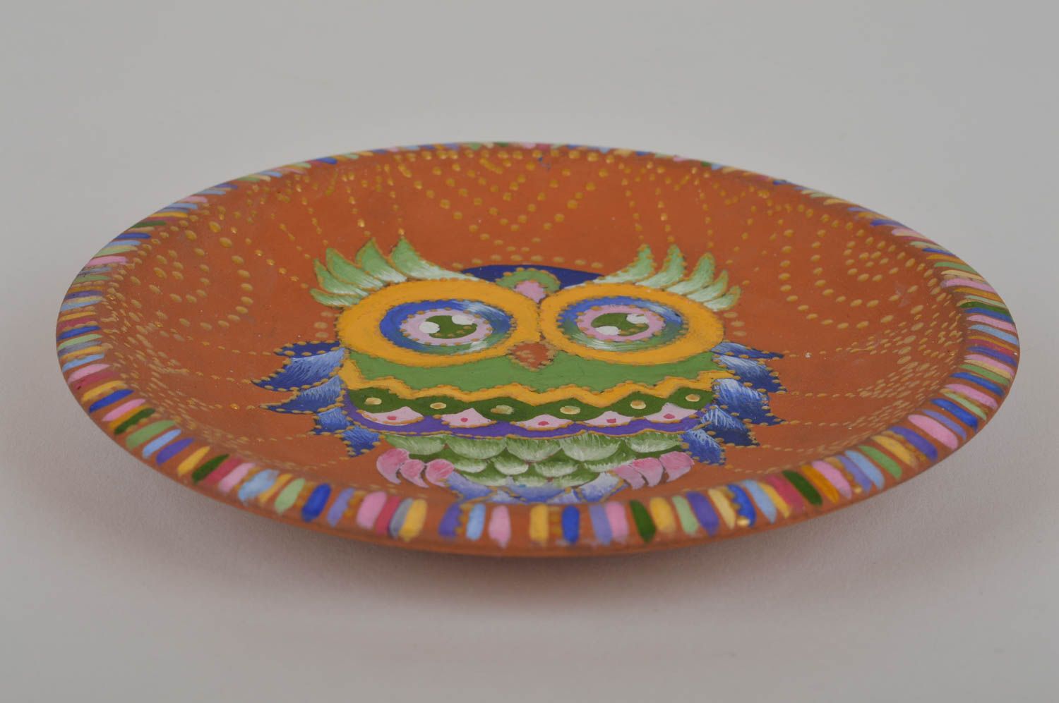 Assiette décorative en argile faite main avec hibou peinte d'acrylique photo 2