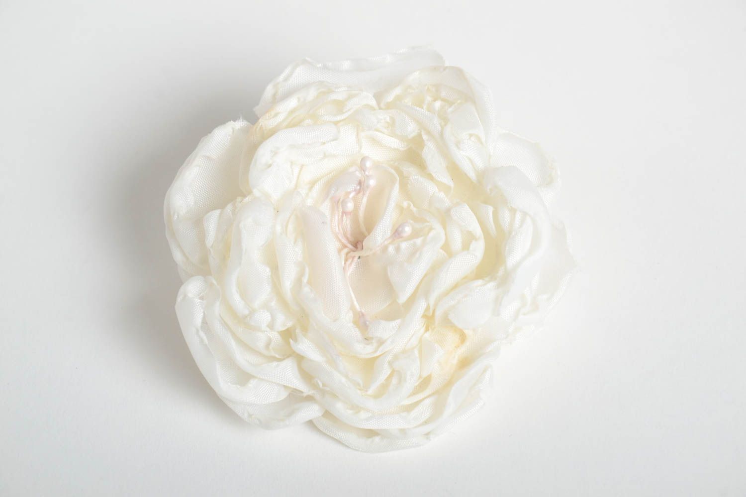 Haarband Blumen handgefertigt Designer Accessoire Haarschmuck Blüte in Weiß foto 4