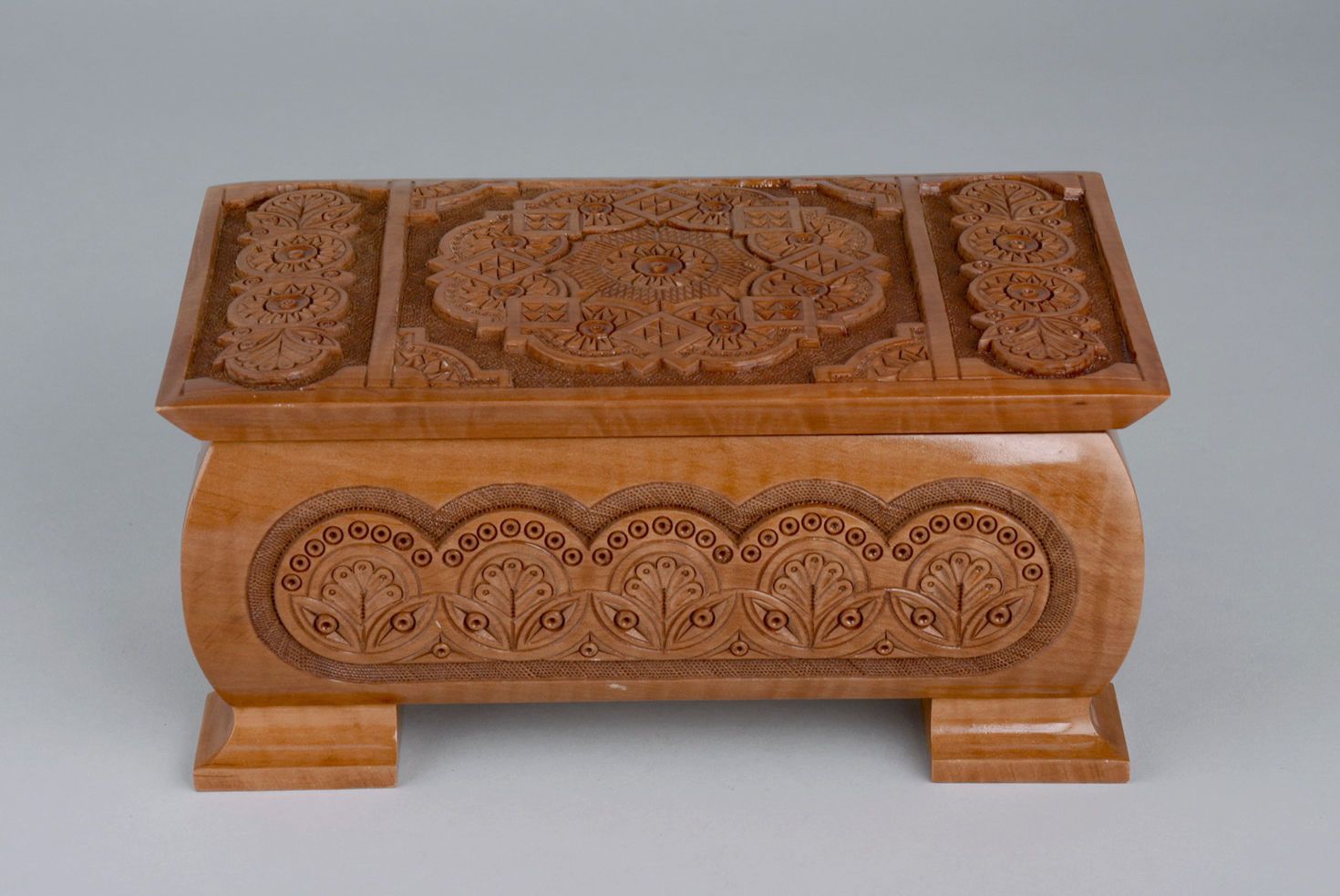 Wooden big box with carving photo 5