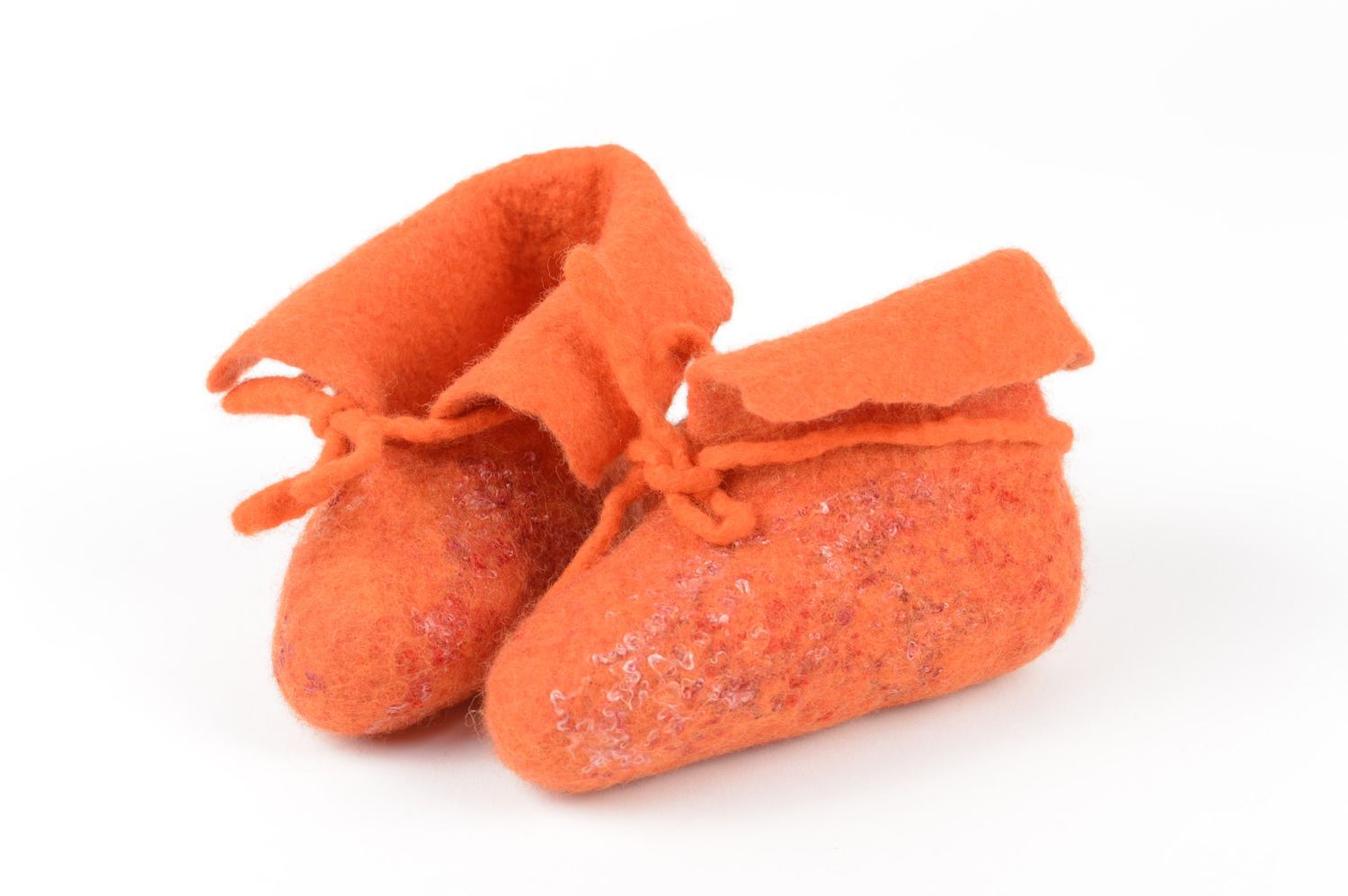 Детские пинетки ручной работы домашняя обувь теплые пинетки из войлока оранжевые фото 2